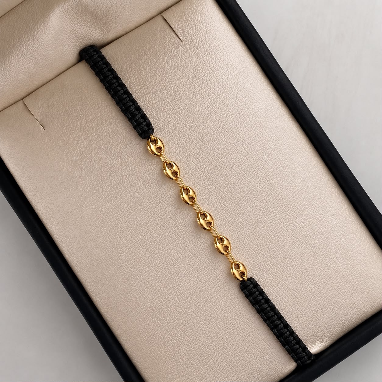 Pulsera tejida Eslabones Hilo negro Oro amarillo 18k 0,5 Gr