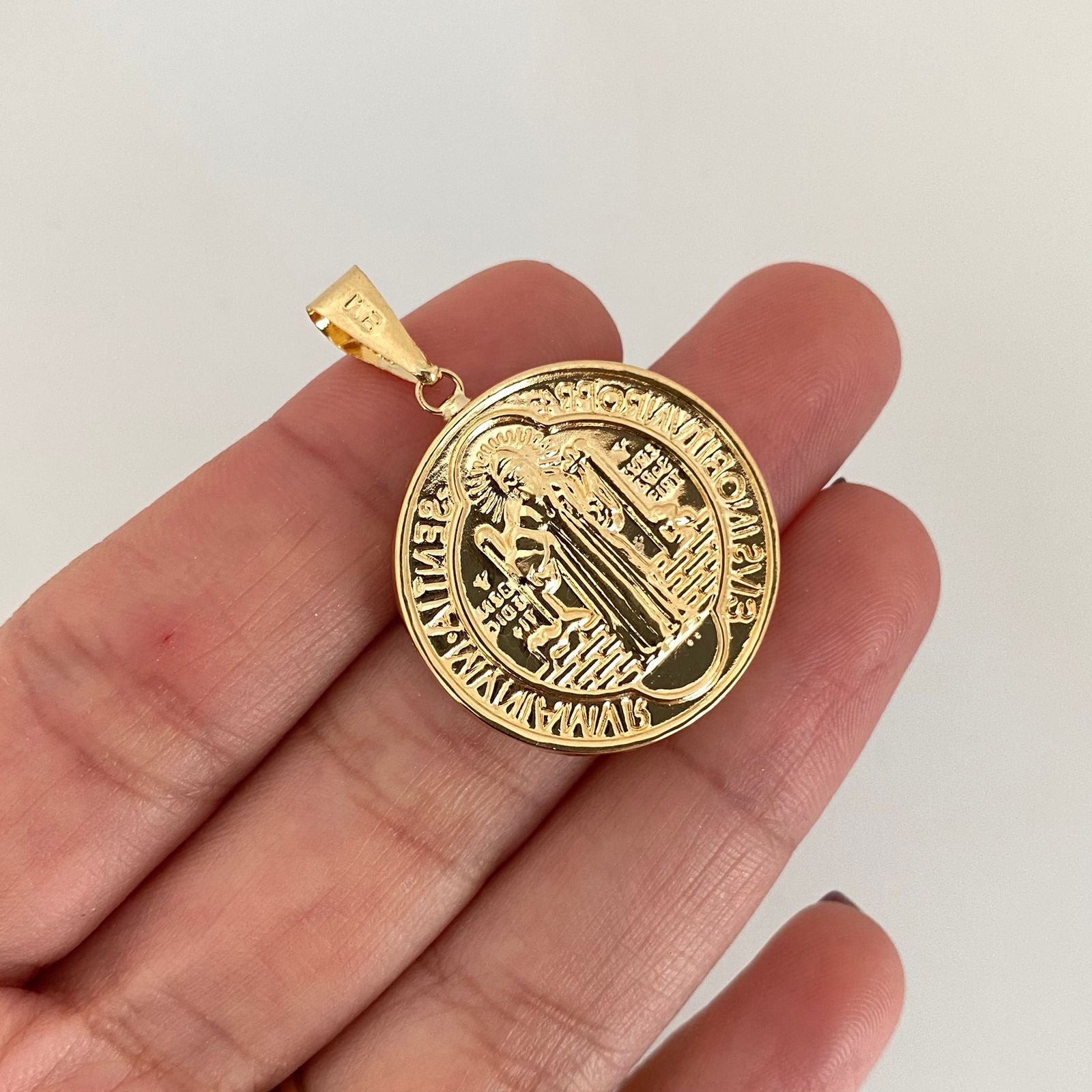 Dije san benito  Oro amarillo 18k 3,75 Gr / 3,5 Cm