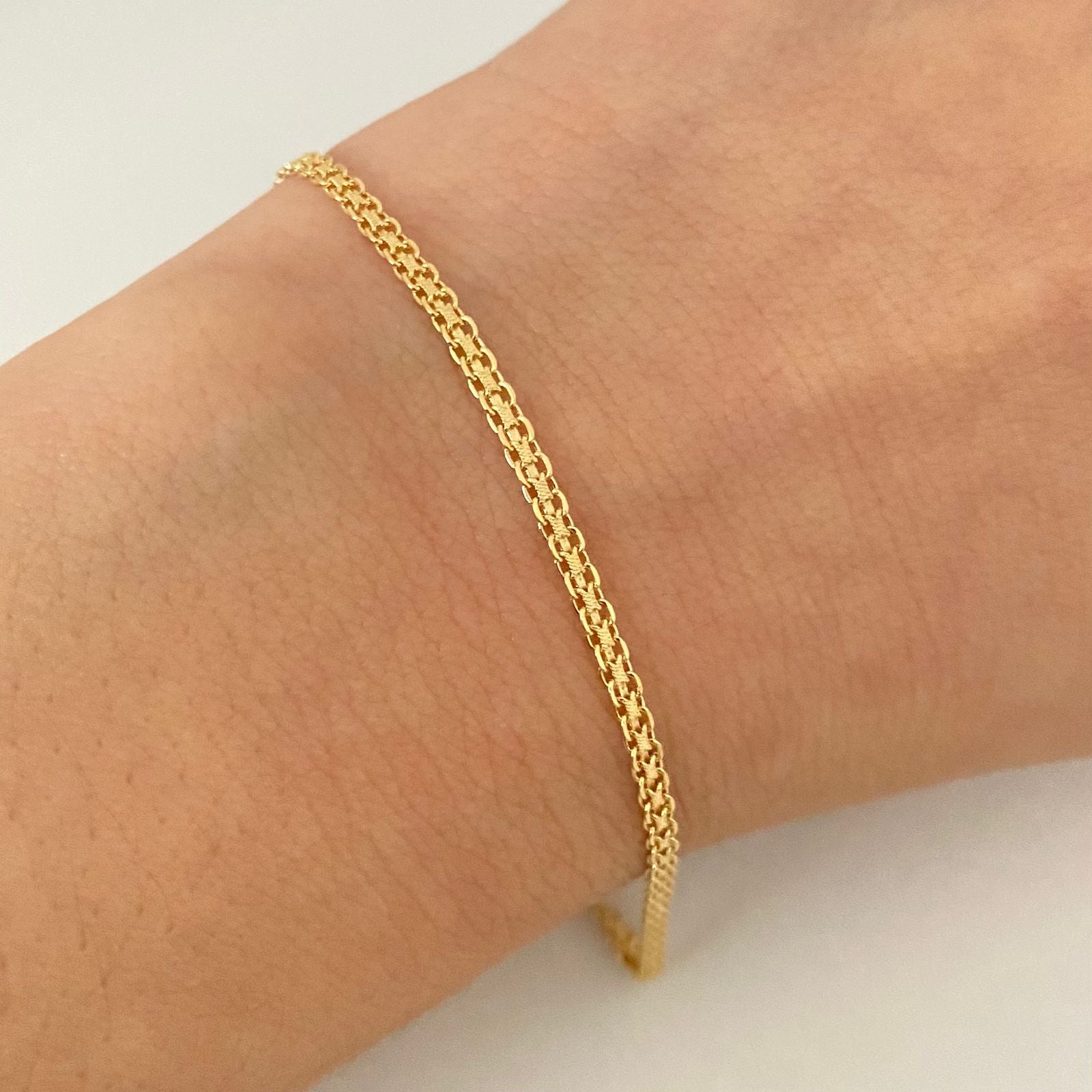 Pulso It mini chino Oro amarillo 18k +1 / 1,95 Gr / 2,2 mm / 2,2 Cm