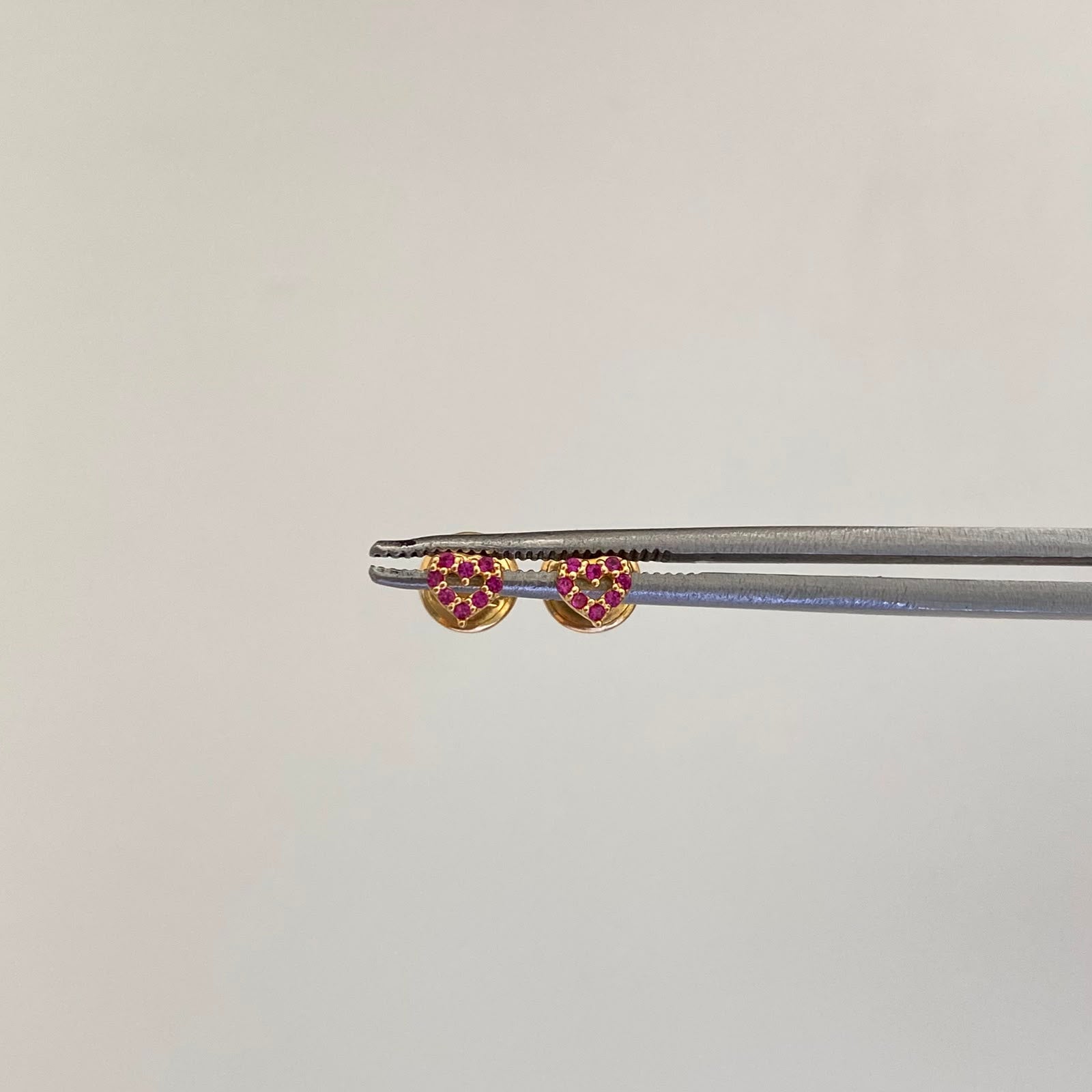 Topos Mini Corazon Casting Rojo Oro amarillo 18k 0,5 Gr / 3,9 mm