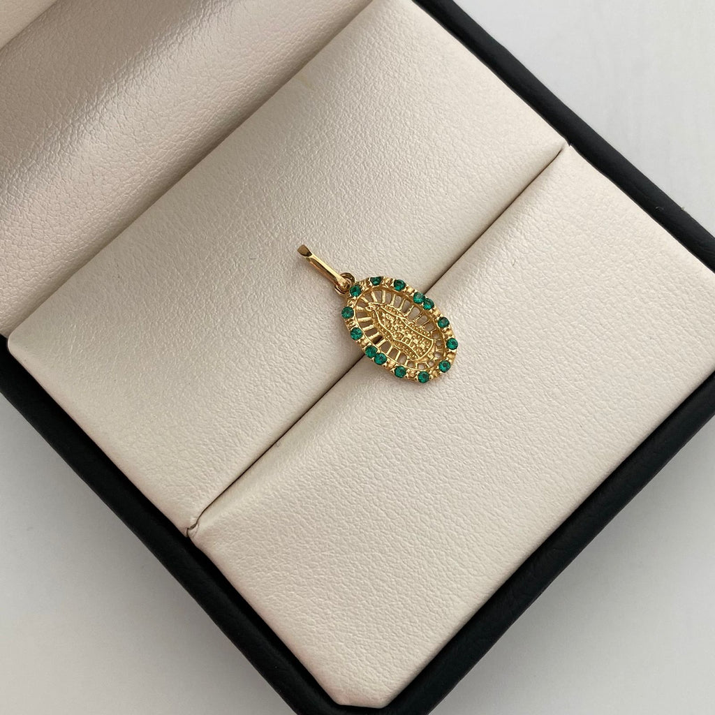 Dije Guadalupe ovalada casting verde Oro amarillo 18k 1,25 Gr / 9,2 mm / 2 Cm