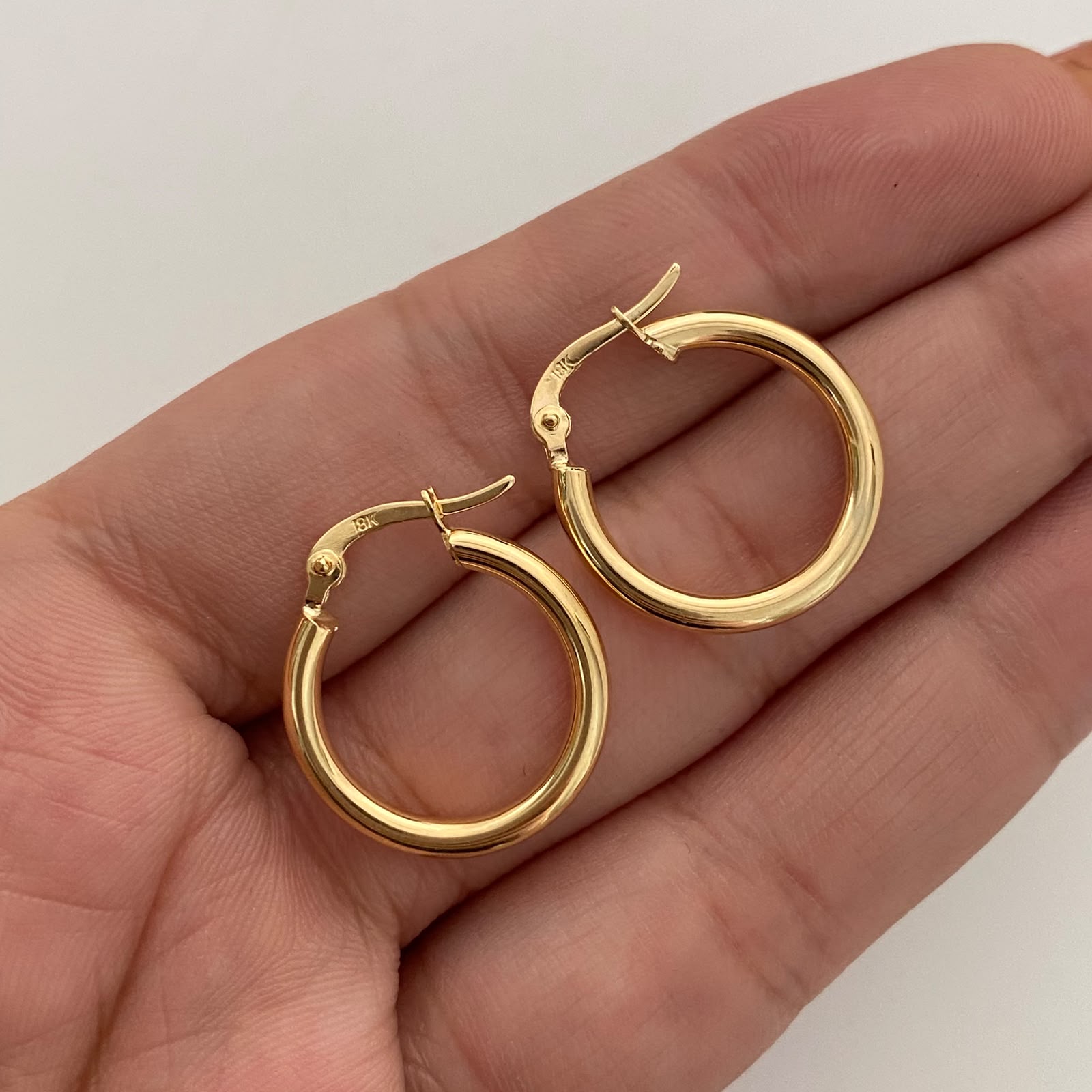 Candonga Lisa Oro amarillo 18k 1,6 Gr / 2 Cm
