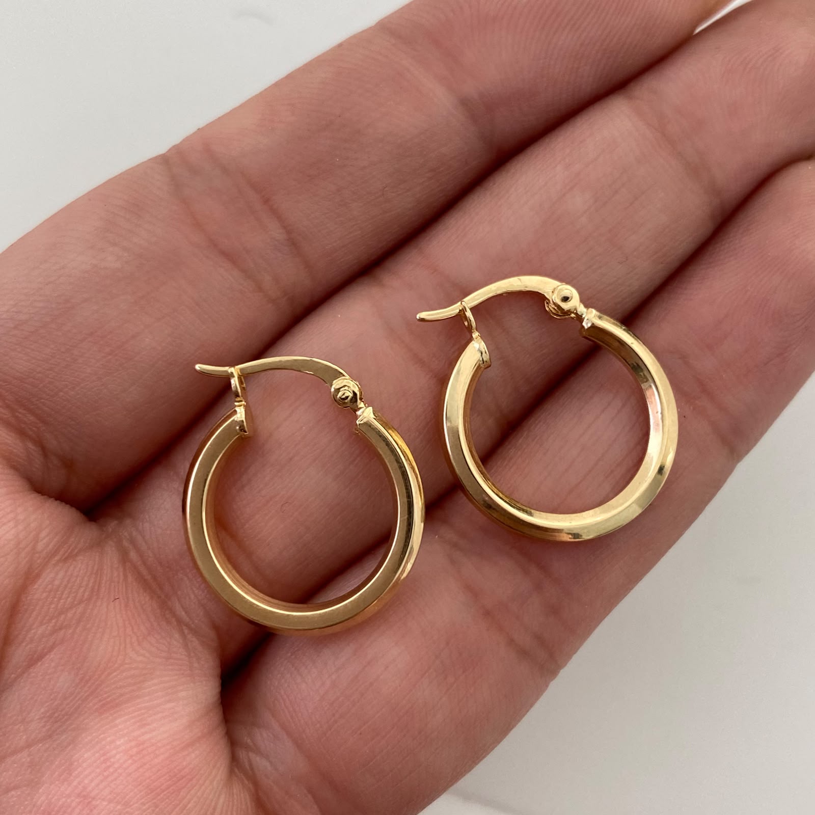 Candonga Lisa Oro amarillo 18k 1,45 Gr / 2 Cm