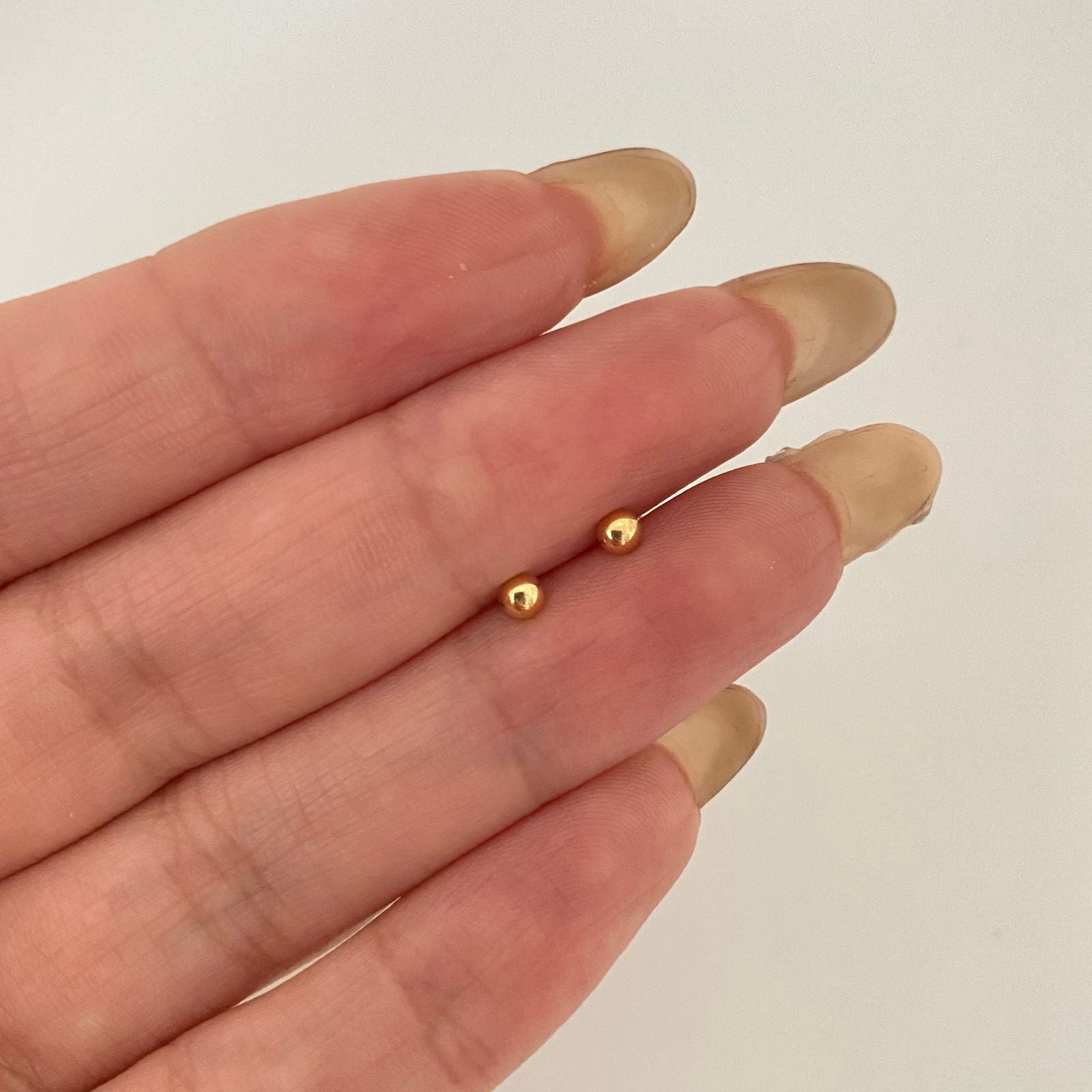 Topos media bola lisa Oro amarillo 18k 0,4 Gr / 3,0 mm