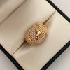 Anillo Cuadrado Caballo Casting Oro amarillo 18k / Talla 10 1/2 / 8 Gr / 7 mm