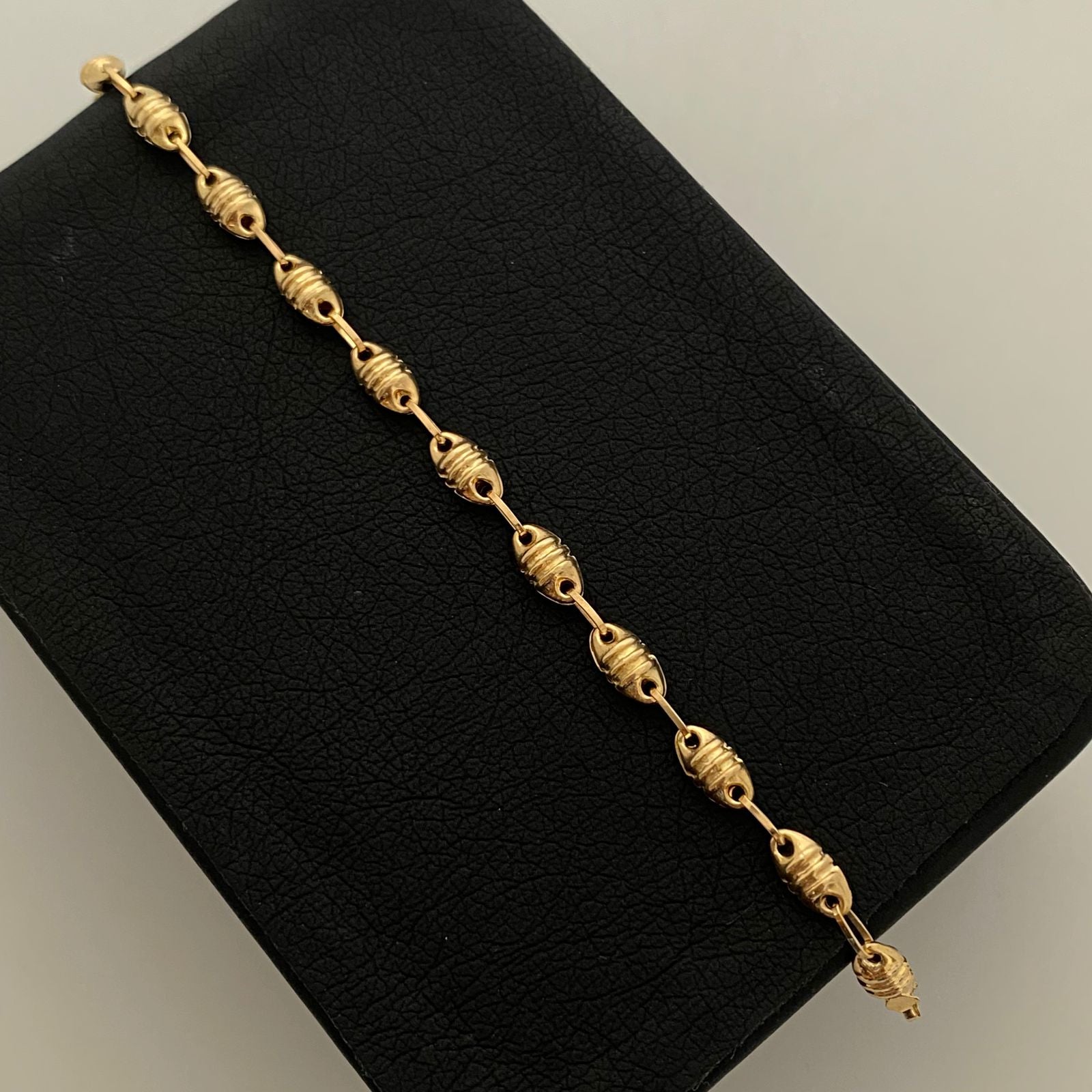 Pulso Rustica Oro amarillo 18k 3,25 Gr / 4,4 mm / 21 Cm Broche 0,60