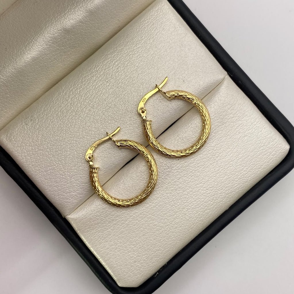 Candonga diamantada Oro amarillo 18k 1,71 Gr / 2 Cm