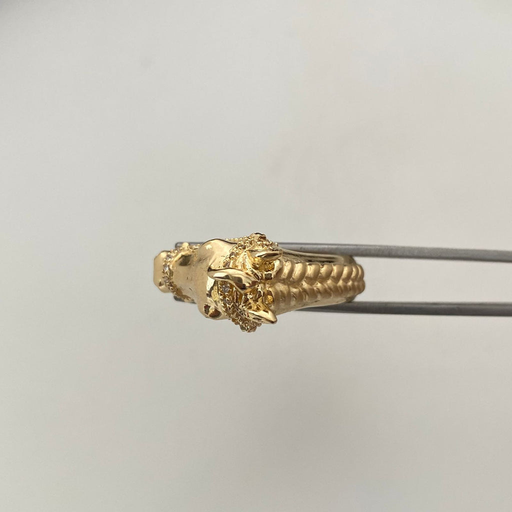 Anillo Caballo trenza Matte Oro amarillo 18k / Talla 11 / 6,75 Gr / 5,8 mm