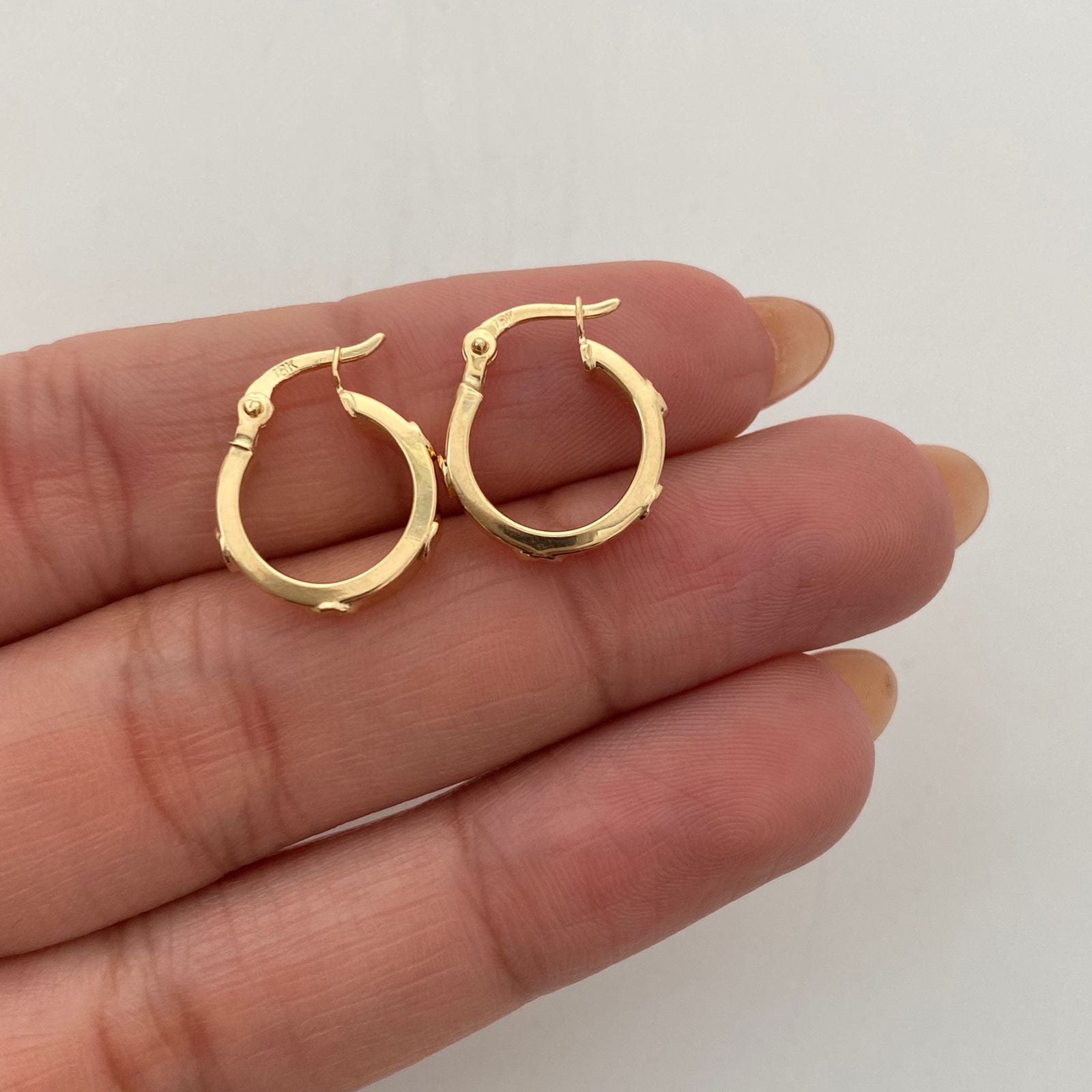 Candonga Huggies Oro amarillo 18k 1,5 Gr / 1,5 Cm