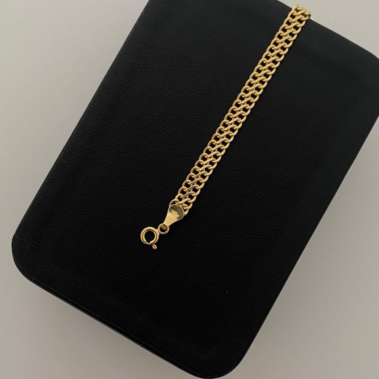 Pulso It sedusa Oro amarillo 18k +2 / 5,95 Gr / 6,3 mm / 19,5 Cm