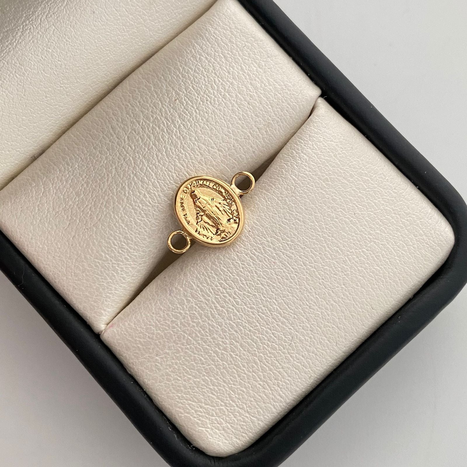 Herraje virgen milagrosa  Oro amarillo 18k 0,45 Gr / 1 Cm