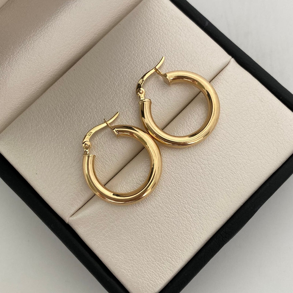 Candonga Lisa Oro amarillo 18k 2,4 Gr / 2 Cm
