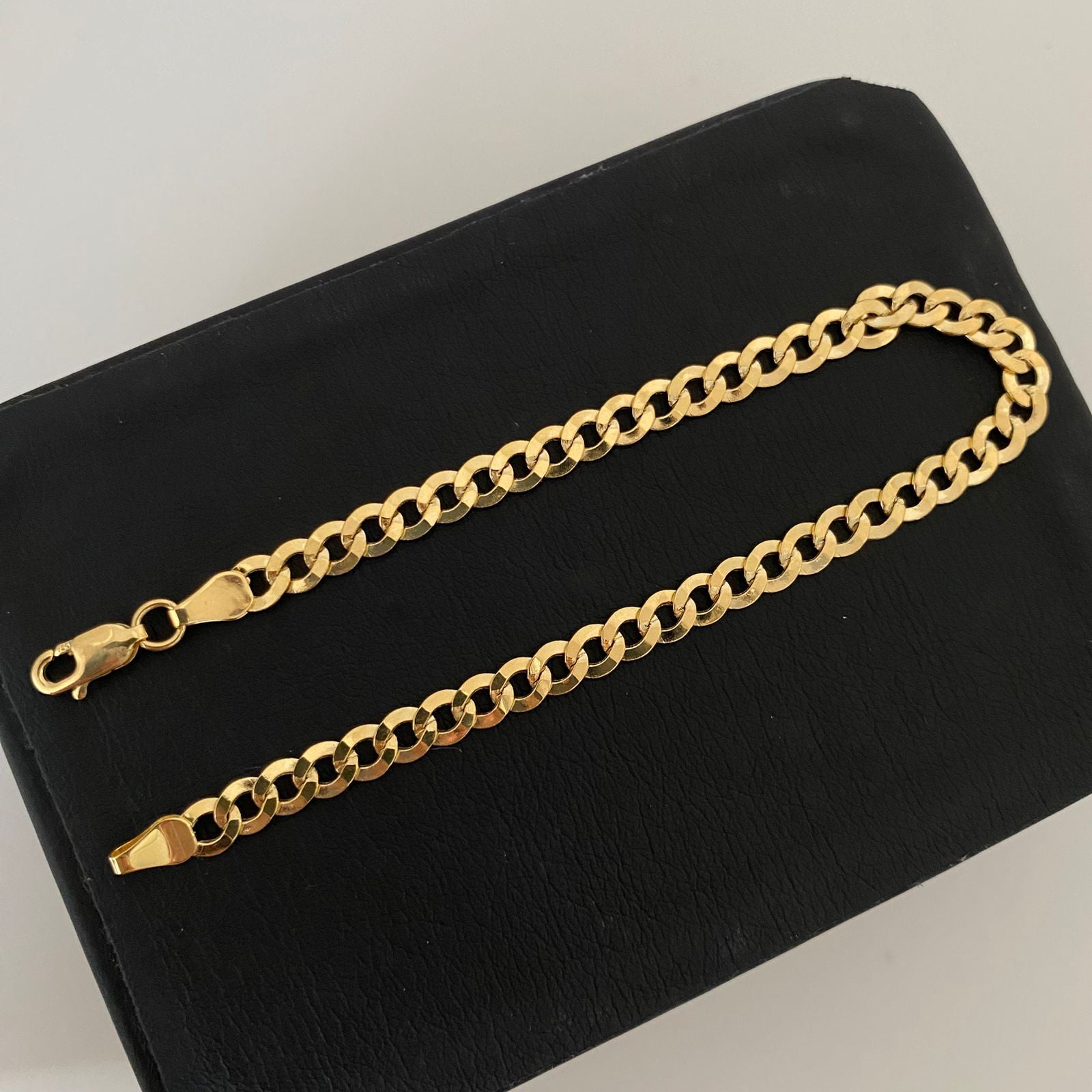 Pulso It cubano Oro amarillo 18k +1 / 3,6 Gr / 4,6 mm / 19,5 Cm