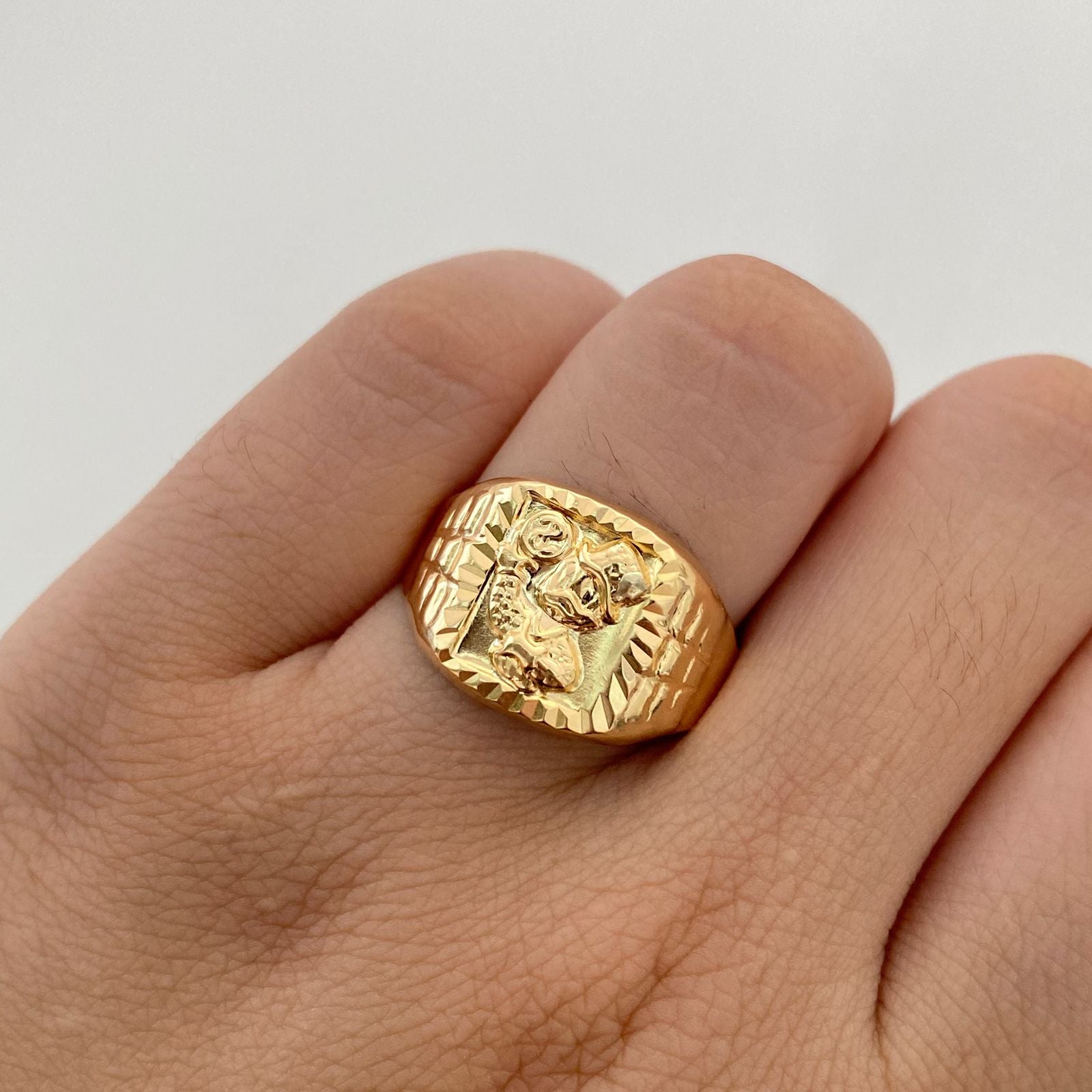 Anillo Troquel pato diamantado Oro amarillo 18k / Talla 11 1/2 / 3 Gr / 5 mm