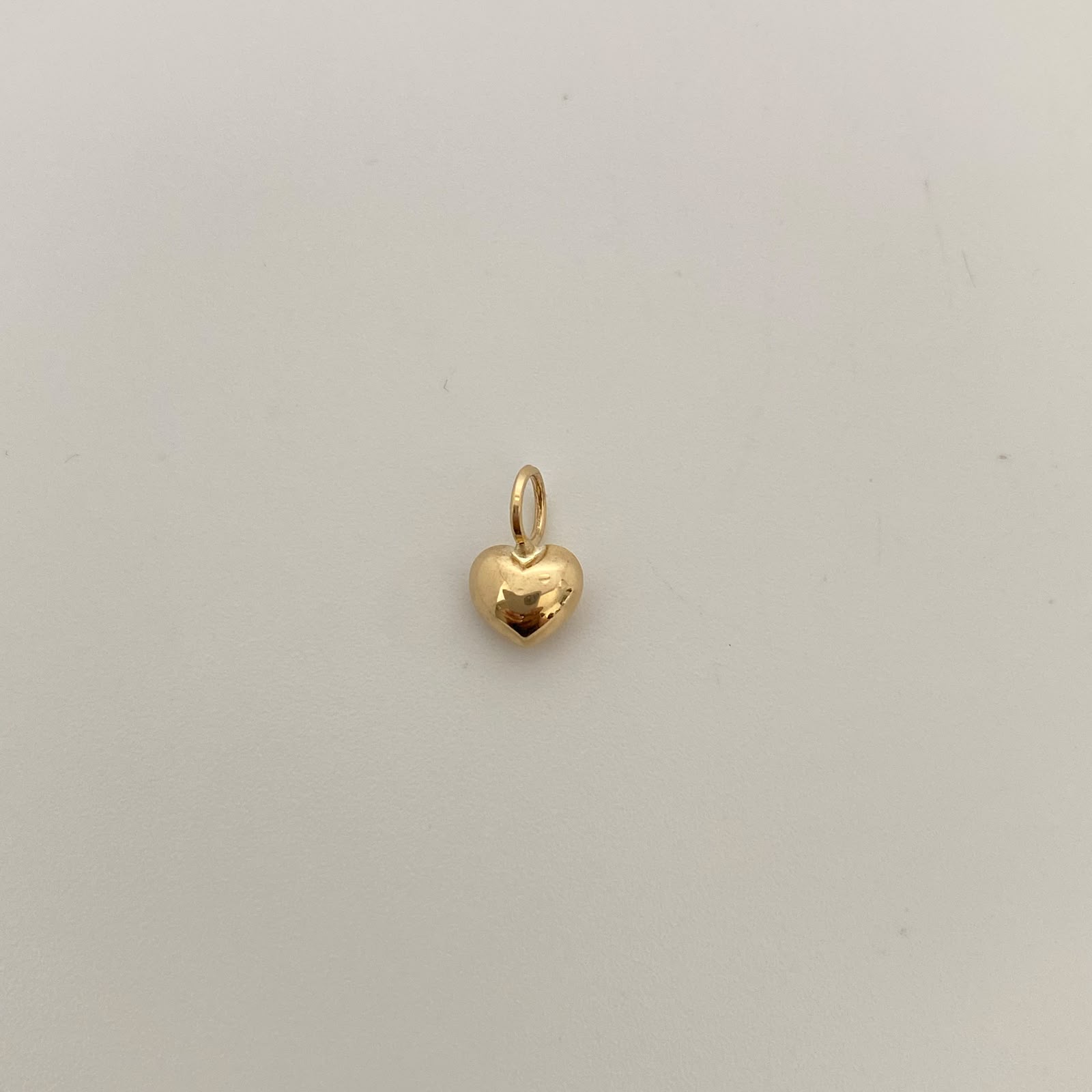 Dije Corazon Inflado Oro amarillo 18k 0,25 Gr / 6,5 mm / 1 Cm