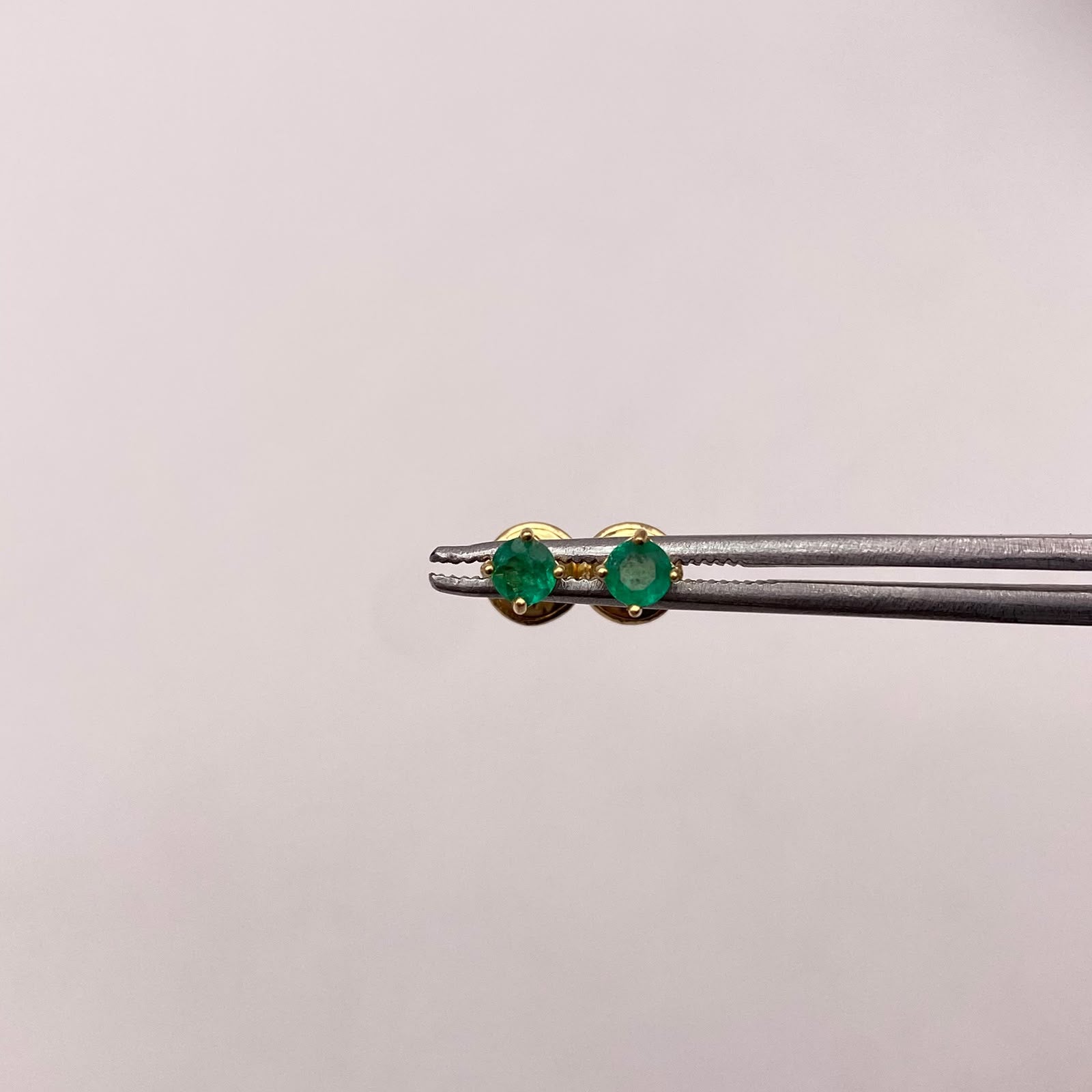 Topos esmeralda 0.27 qts Oro amarillo 0,6 Gr / 3,5 mm