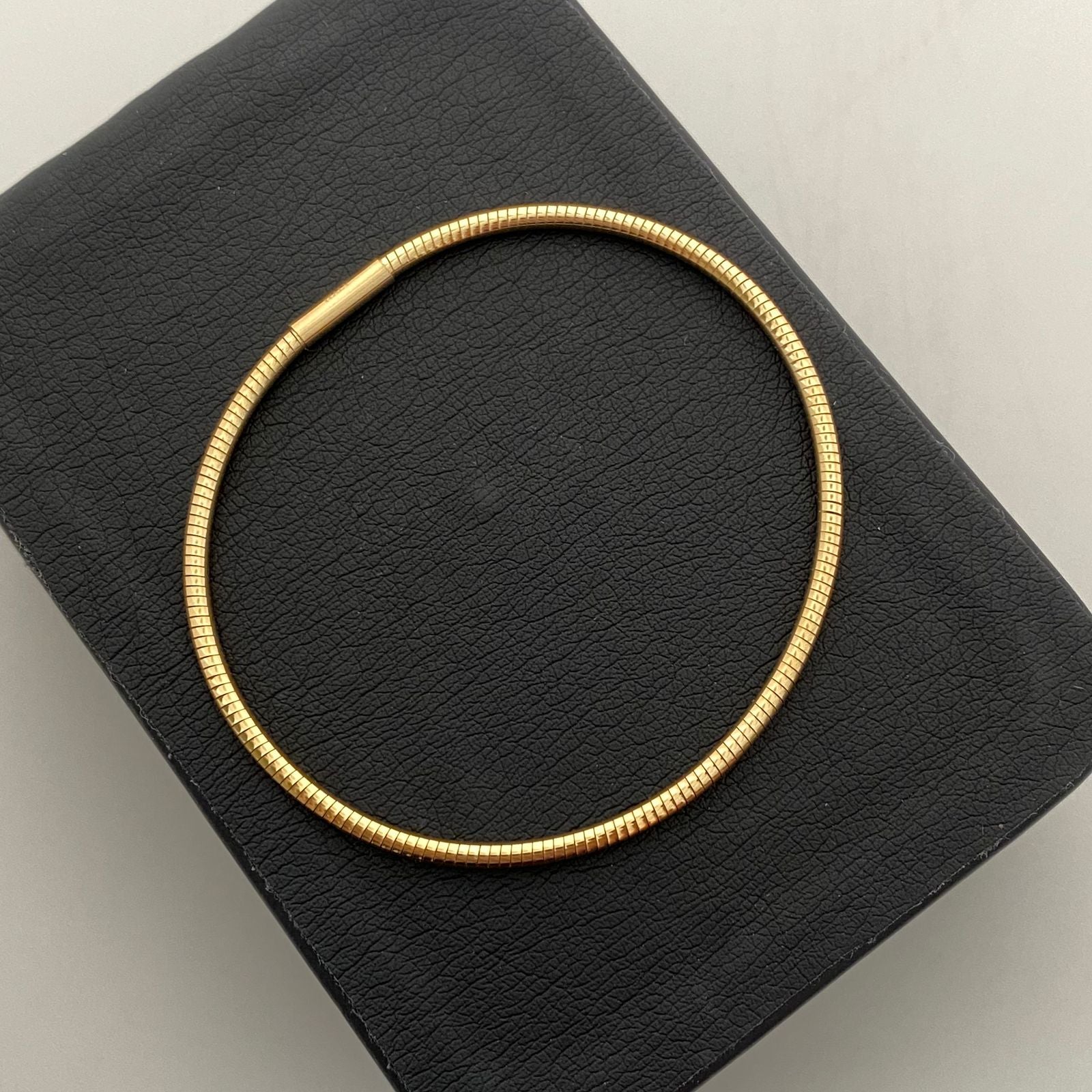 Aro It Enresortado Oro amarillo 18k +4 / 1,95 Gr / 2,3 mm