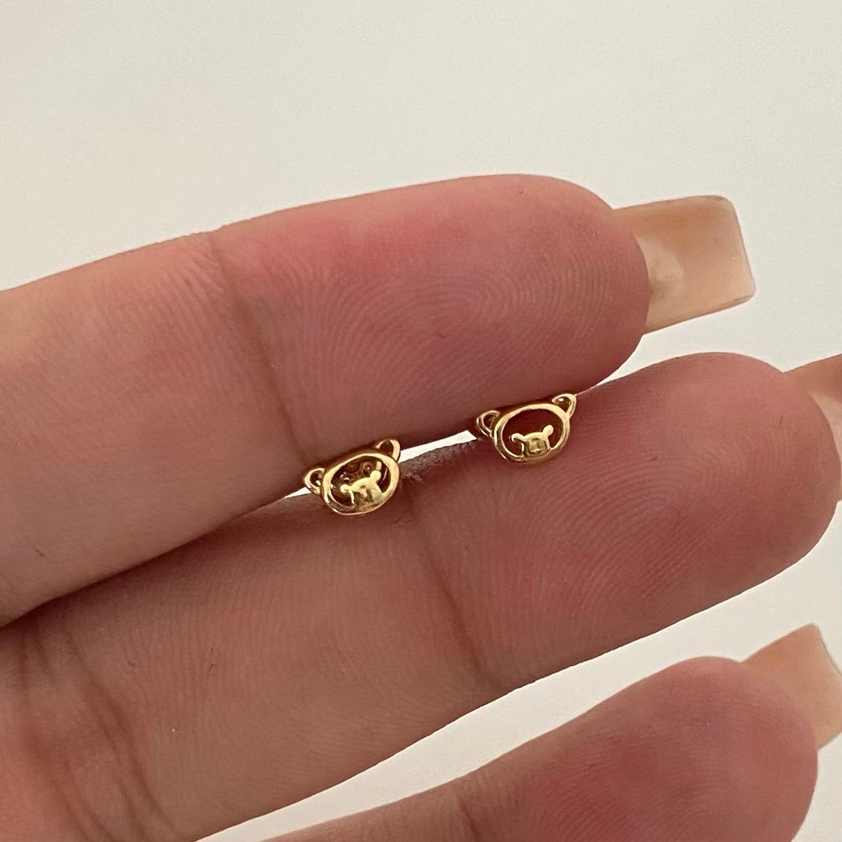 Topos silueta oso Oro amarillo 18k 0,7 Gr / 6,3 mm