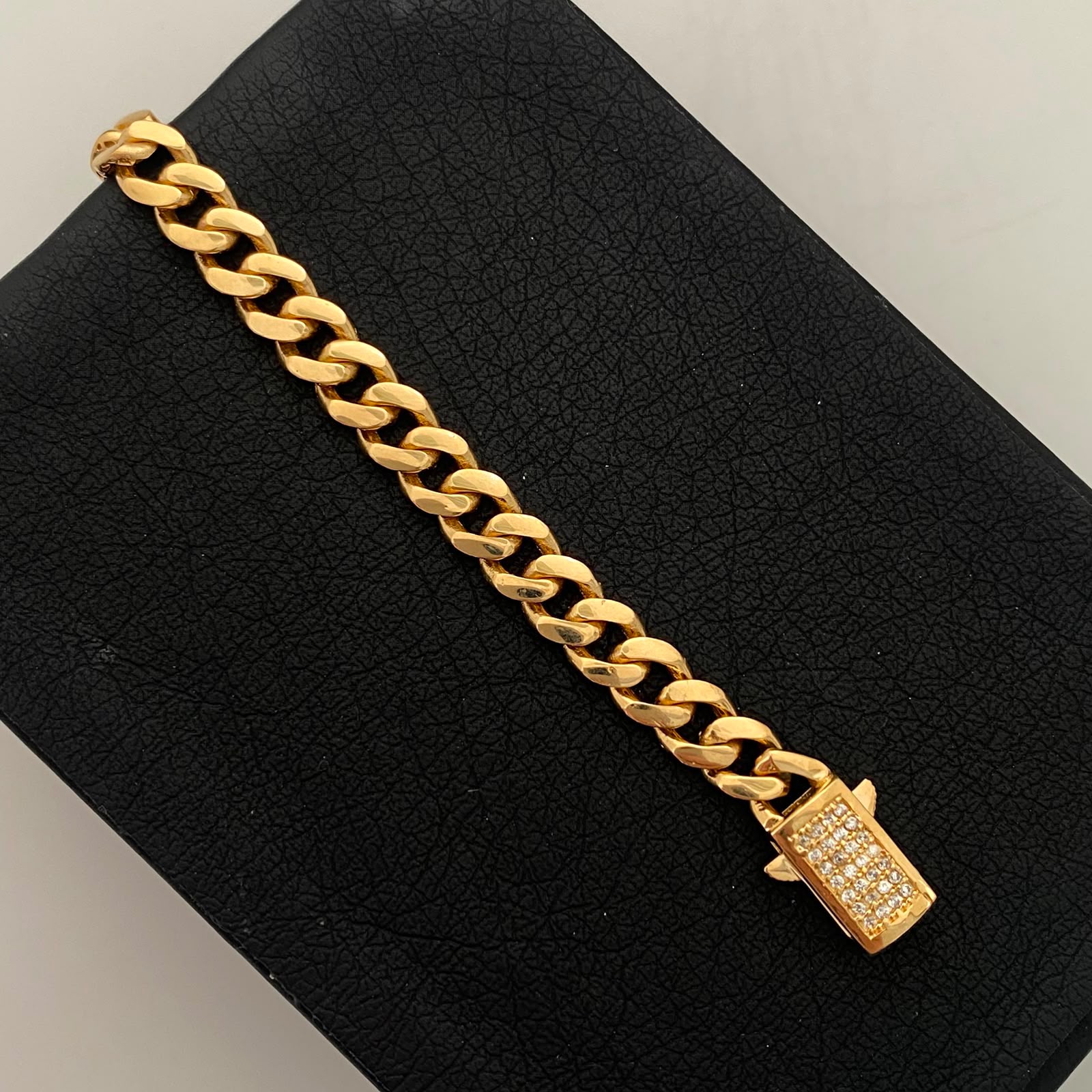 Pulso Cubana Monch Oro amarillo 18k +4 / 11,15 Gr / 6,4 mm / 20,5 Cm