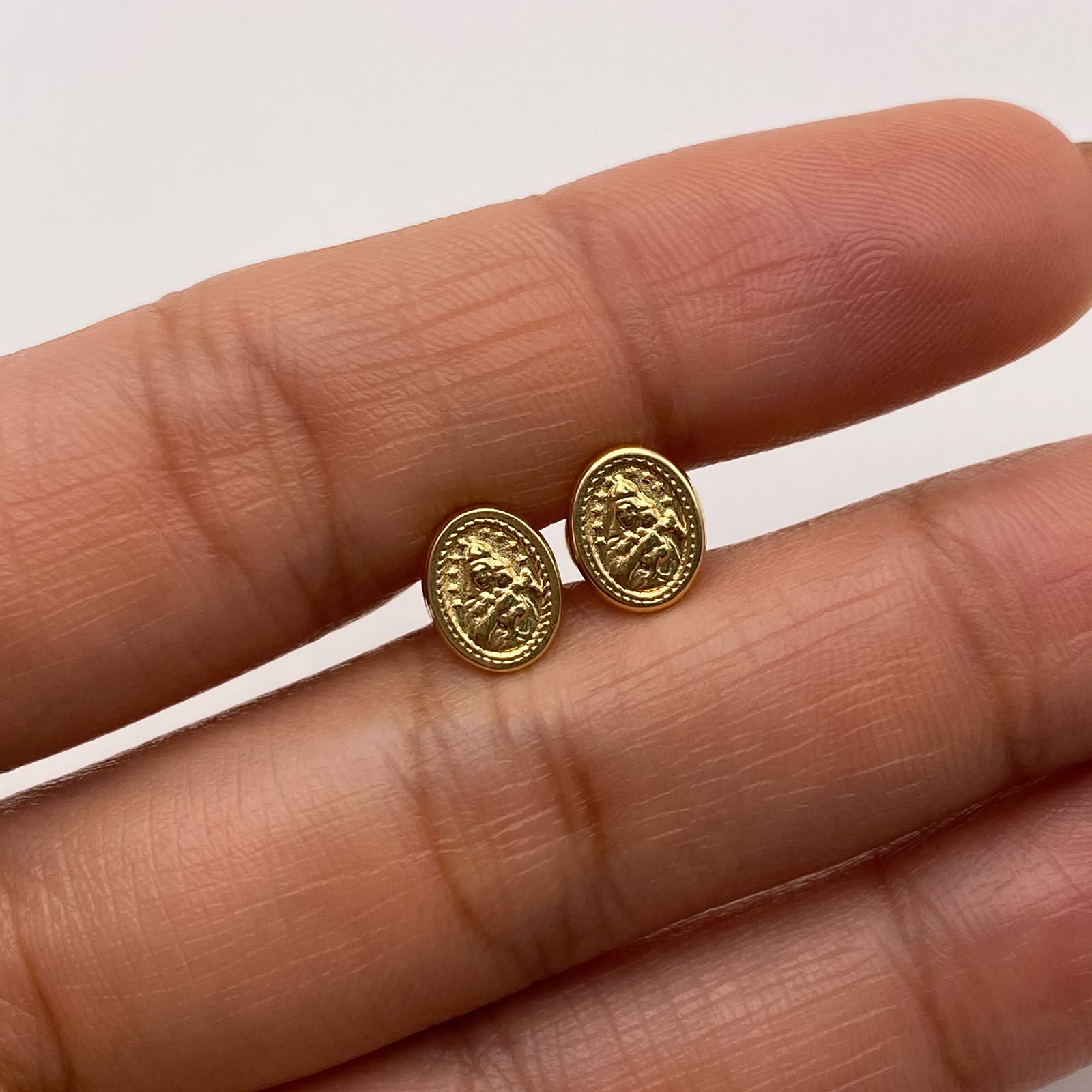Topos Virgen del Carmen Oro amarillo 18k 0,7 Gr / 6,4 mm