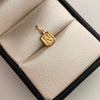 Dije Placa N Oro amarillo 18k 0,35 Gr / 7 mm / 1,5 Cm