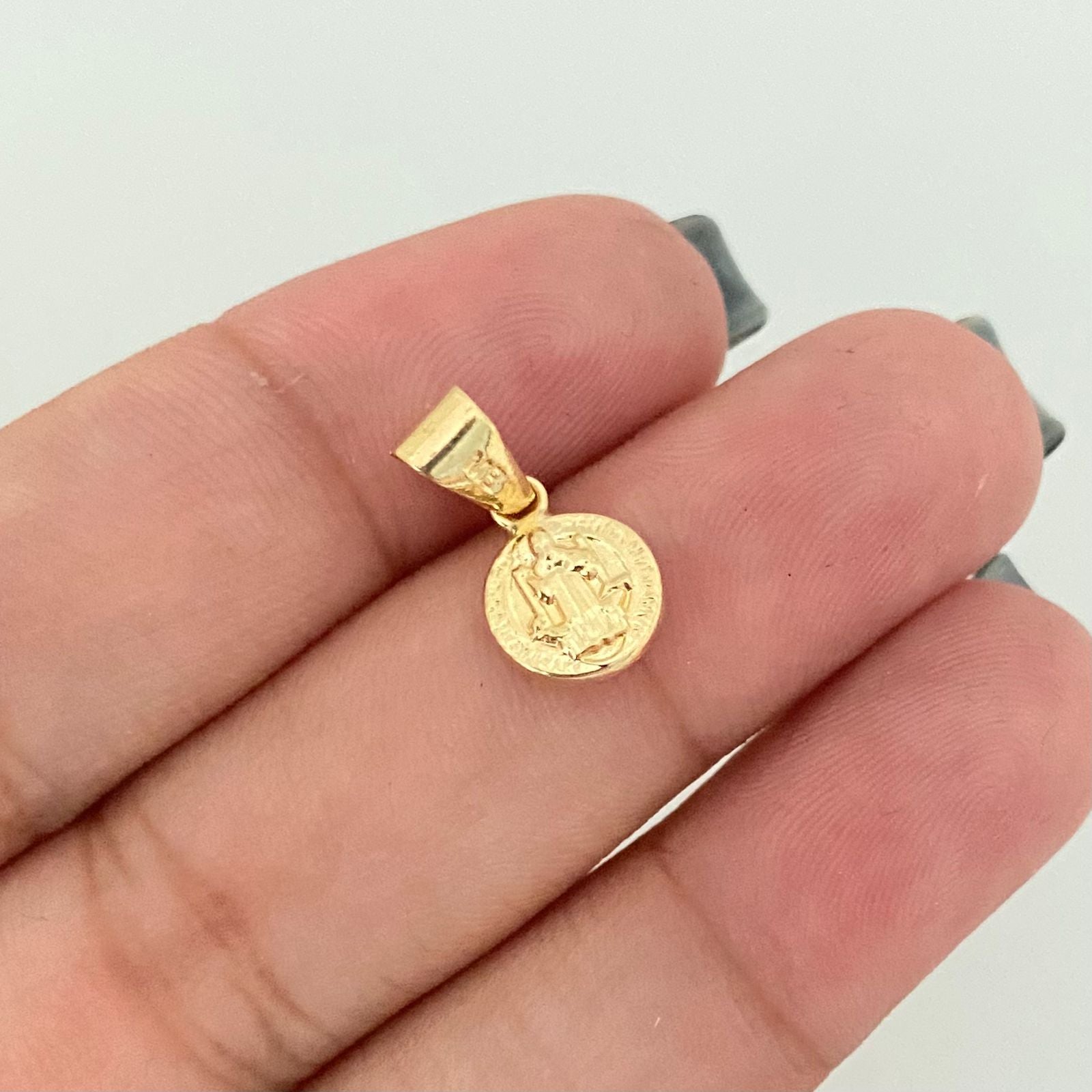 Dije san benito Oro amarillo 18k 0,45 Gr / 1,5 Cm