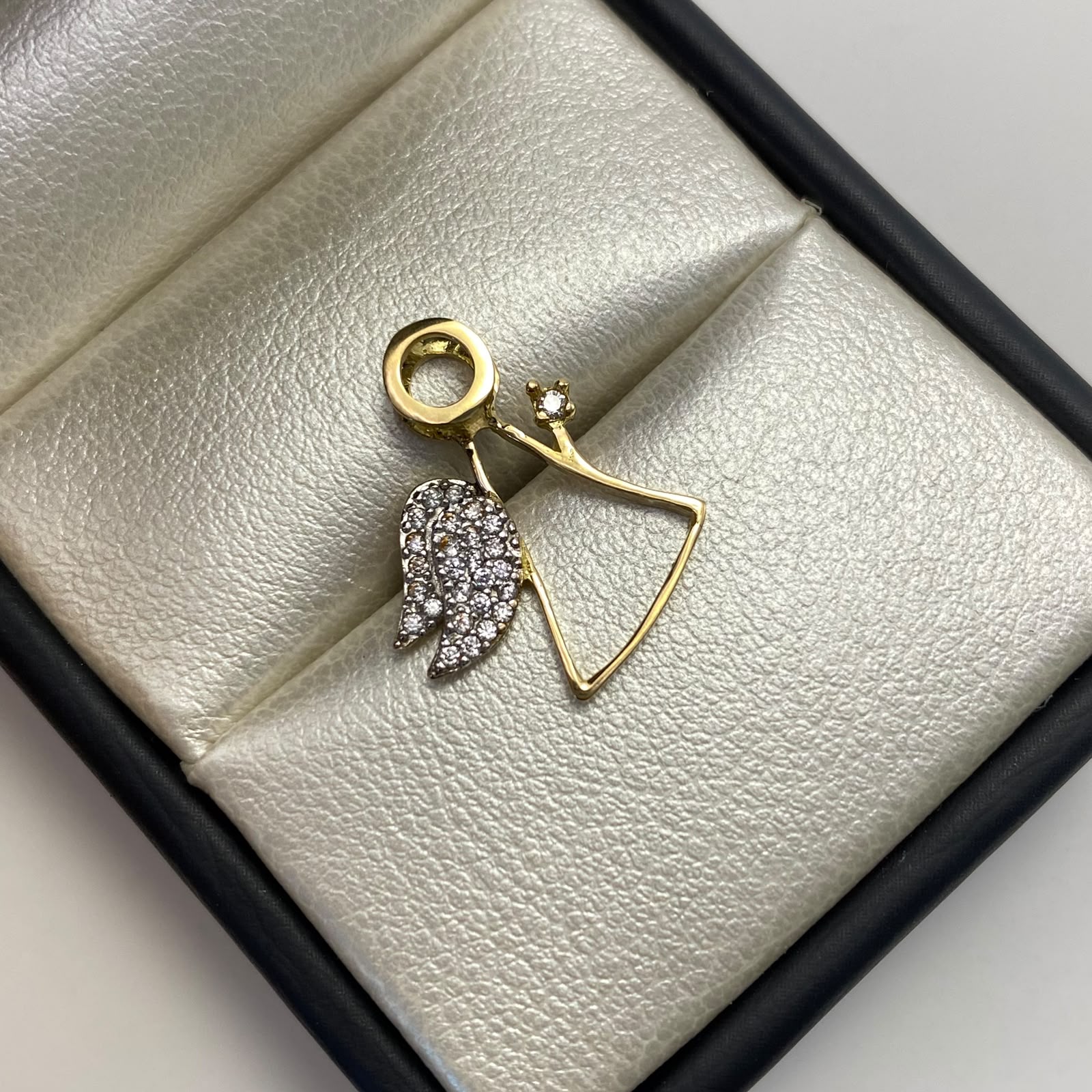 Herraje Angel silueta Oro amarillo y Oro blanco 18k 1,2 Gr / 1,6 Cm