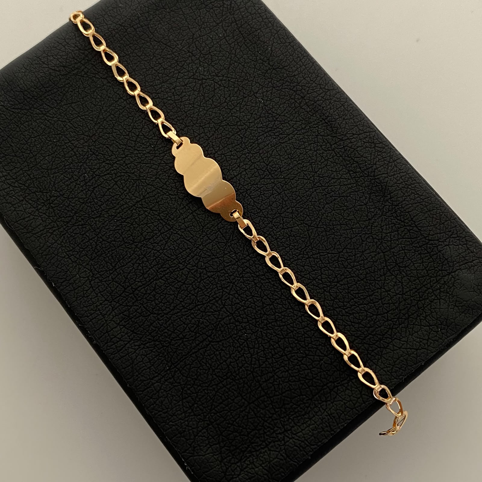 Pulso bebé Placa Nube Aro Oro amarillo 18k 1,25 Gr / 2,7 mm / 14,8 Cm Broche 0,20