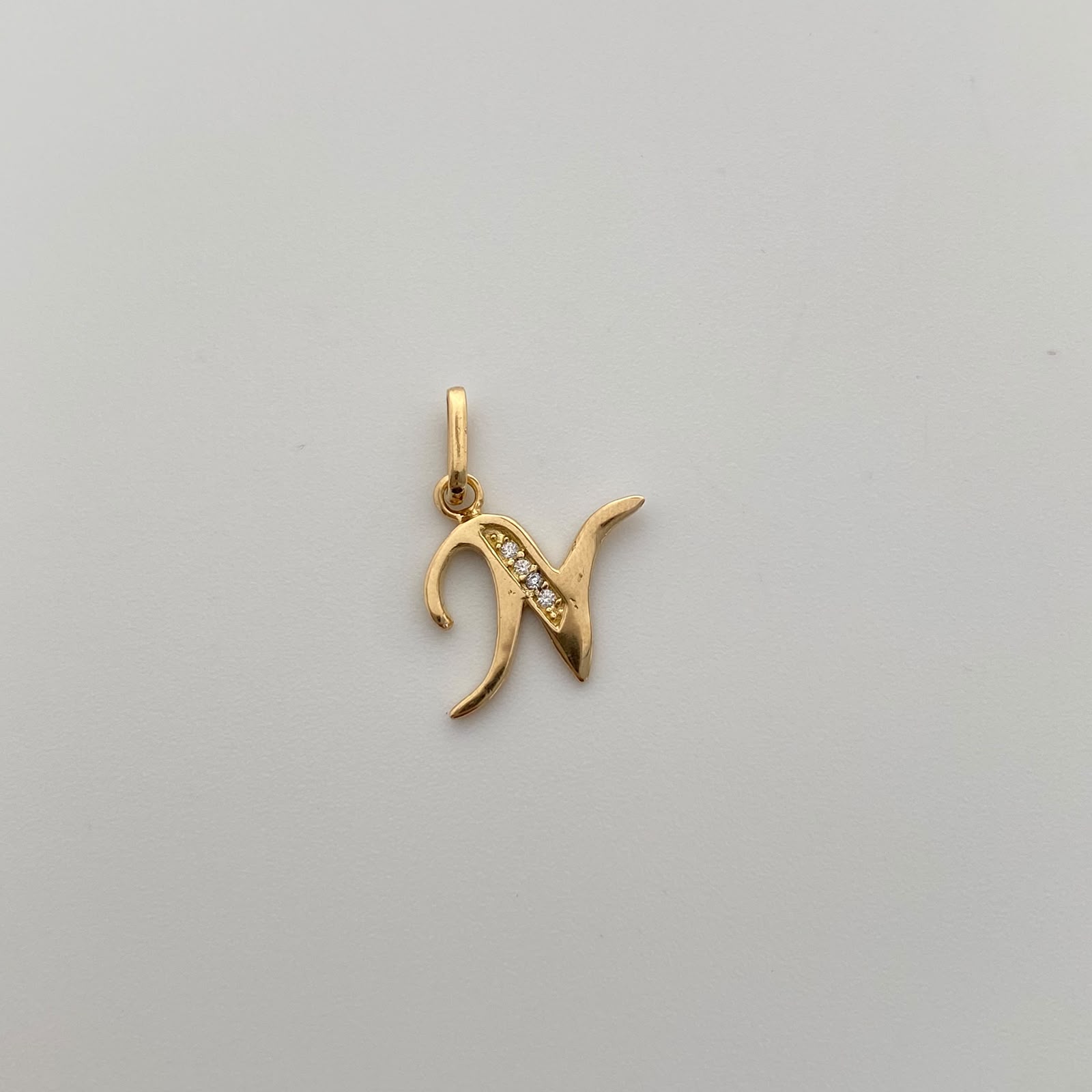 Dije Letra N Casting Oro amarillo 18k 0,9 Gr / 12,4 mm / 1,9 Cm