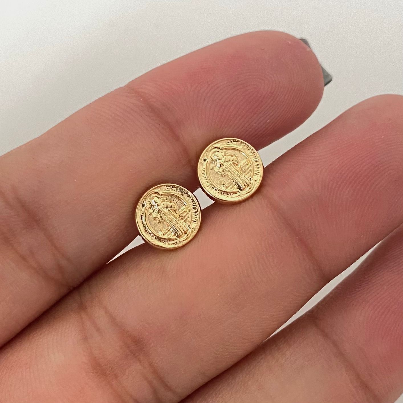 Topos san benitotroquel Oro amarillo 18k 0,85 Gr / 8,3 mm