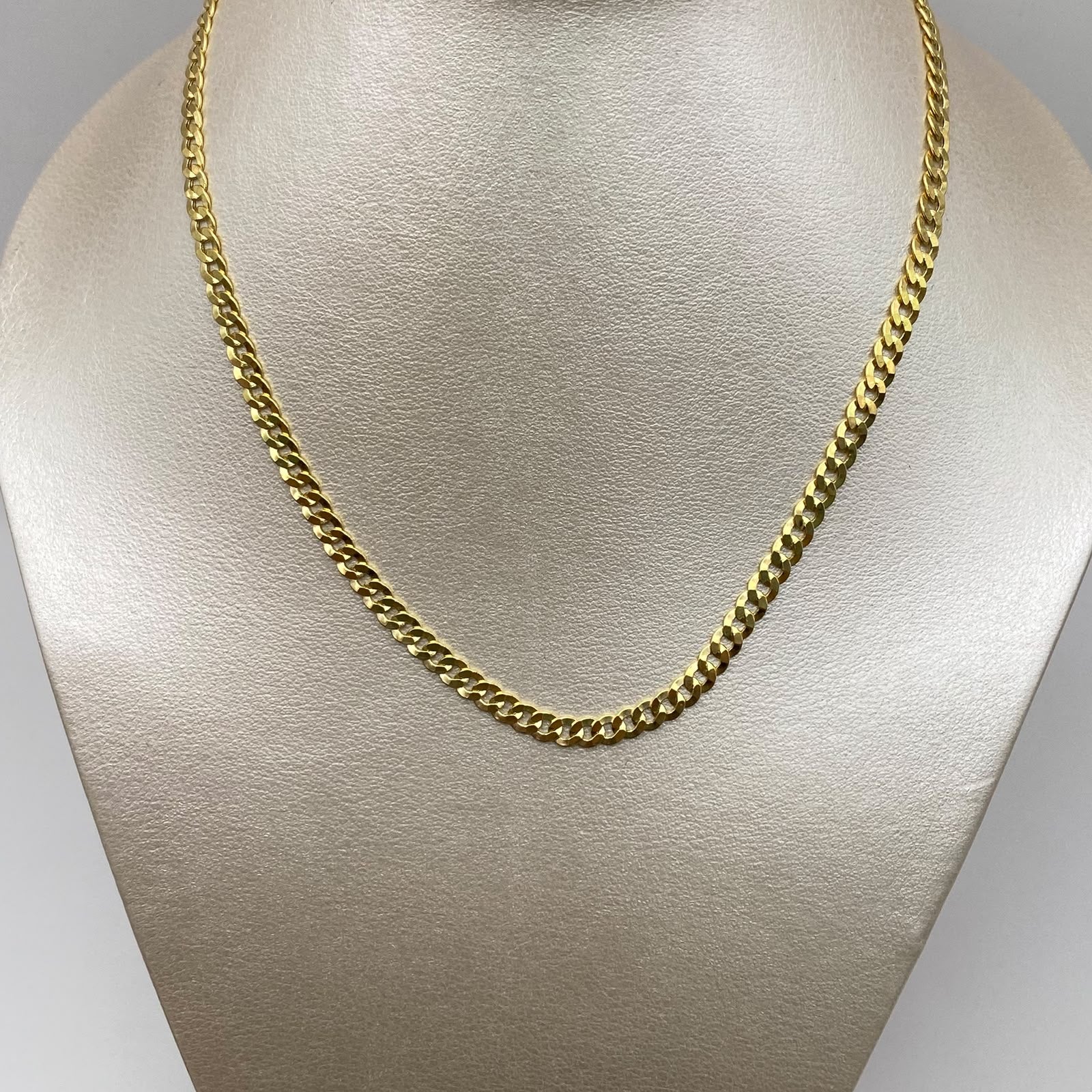 Cadena It Cubana Oro amarillo 18k 8,35 Gr / 4 mm / 60 Cm
