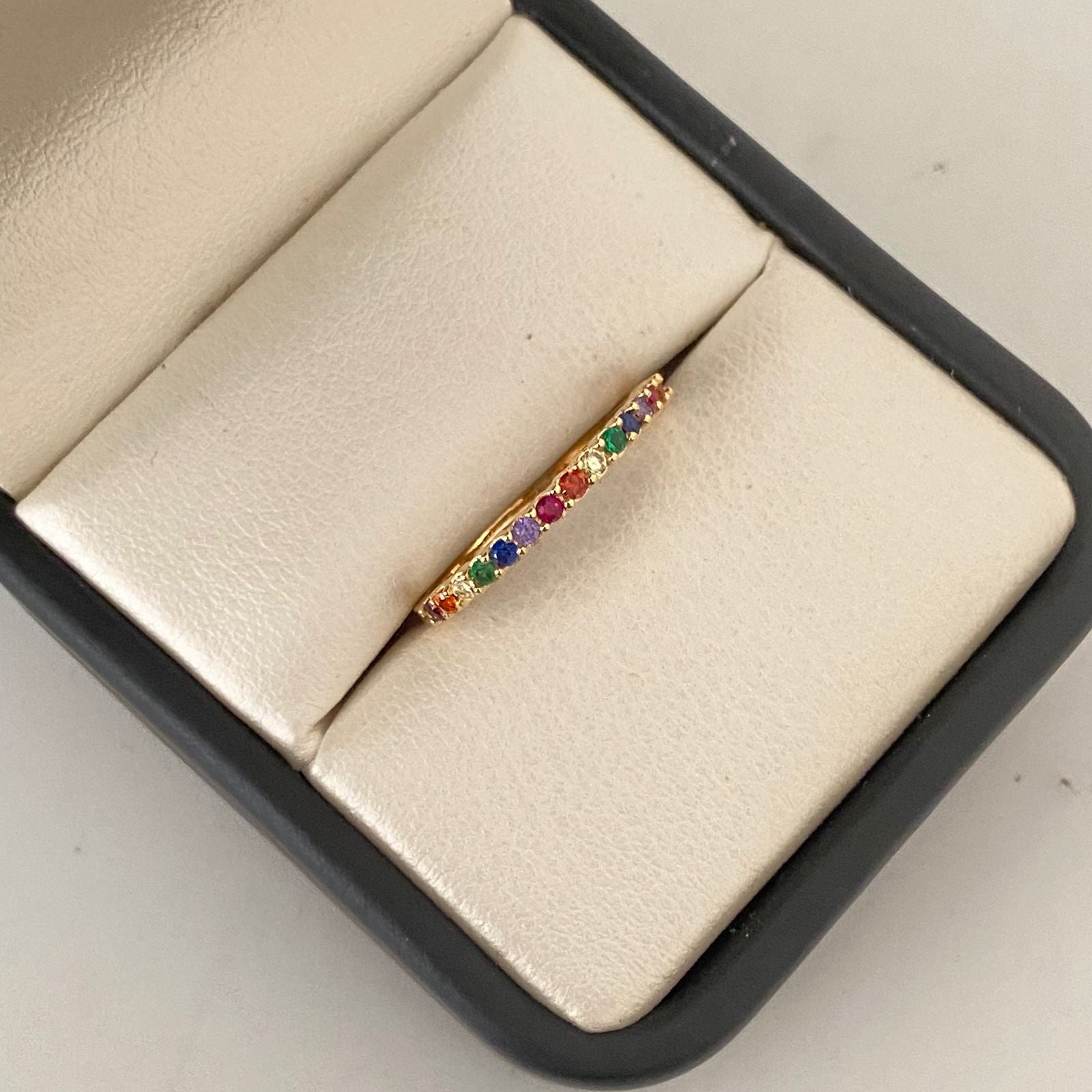 Anillo churumbela con circones multicolor  Oro amarillo 18k / Talla 5 3/4 / 1,7 Gr