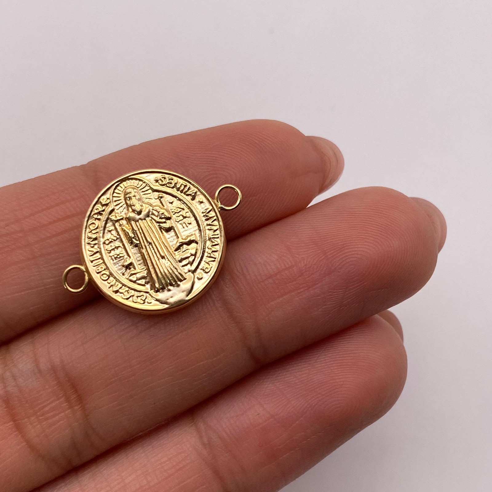 Herraje san benito Oro amarillo 18k 1,07 Gr / 2,2 Cm