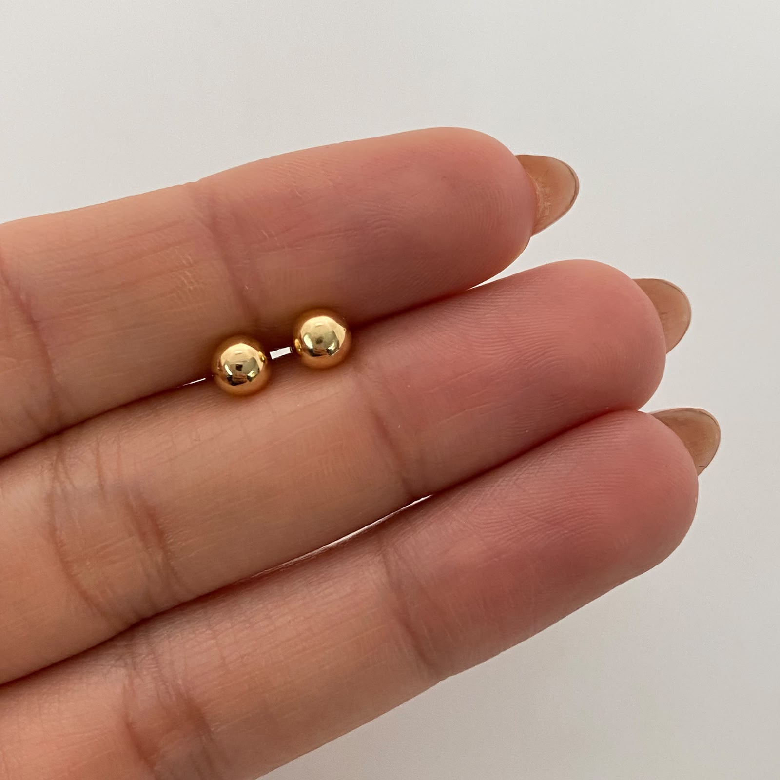 Topos Bola Lisa 4mm Oro amarillo 18k 0,45 Gr