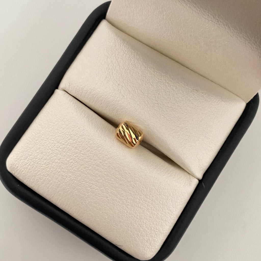 Herraje cilindro diamantado 5mm Oro amarillo 18k 0,25 Gr