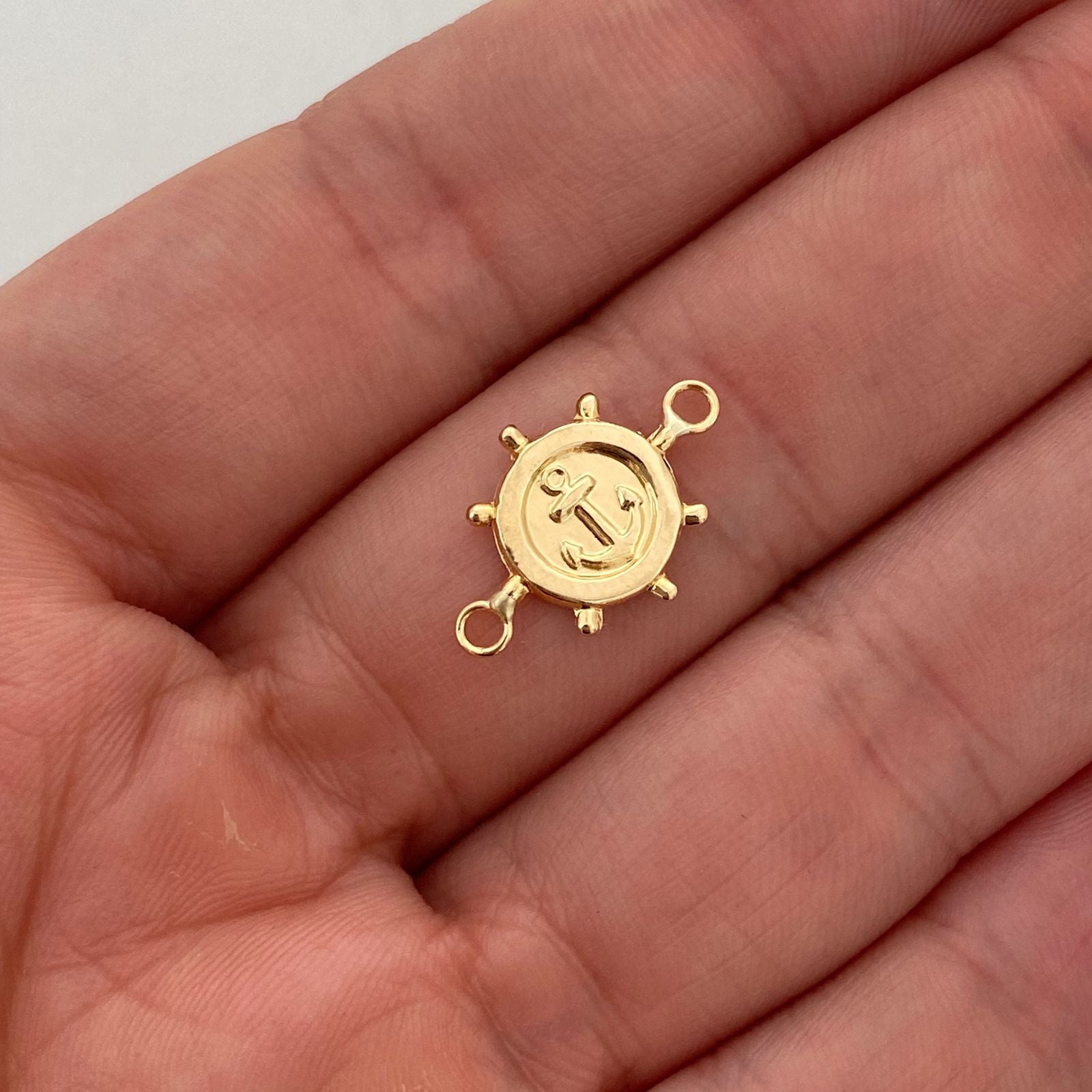 Herraje ancla con timon  Oro amarillo 18k 0,5 Gr / 1,7 Cm