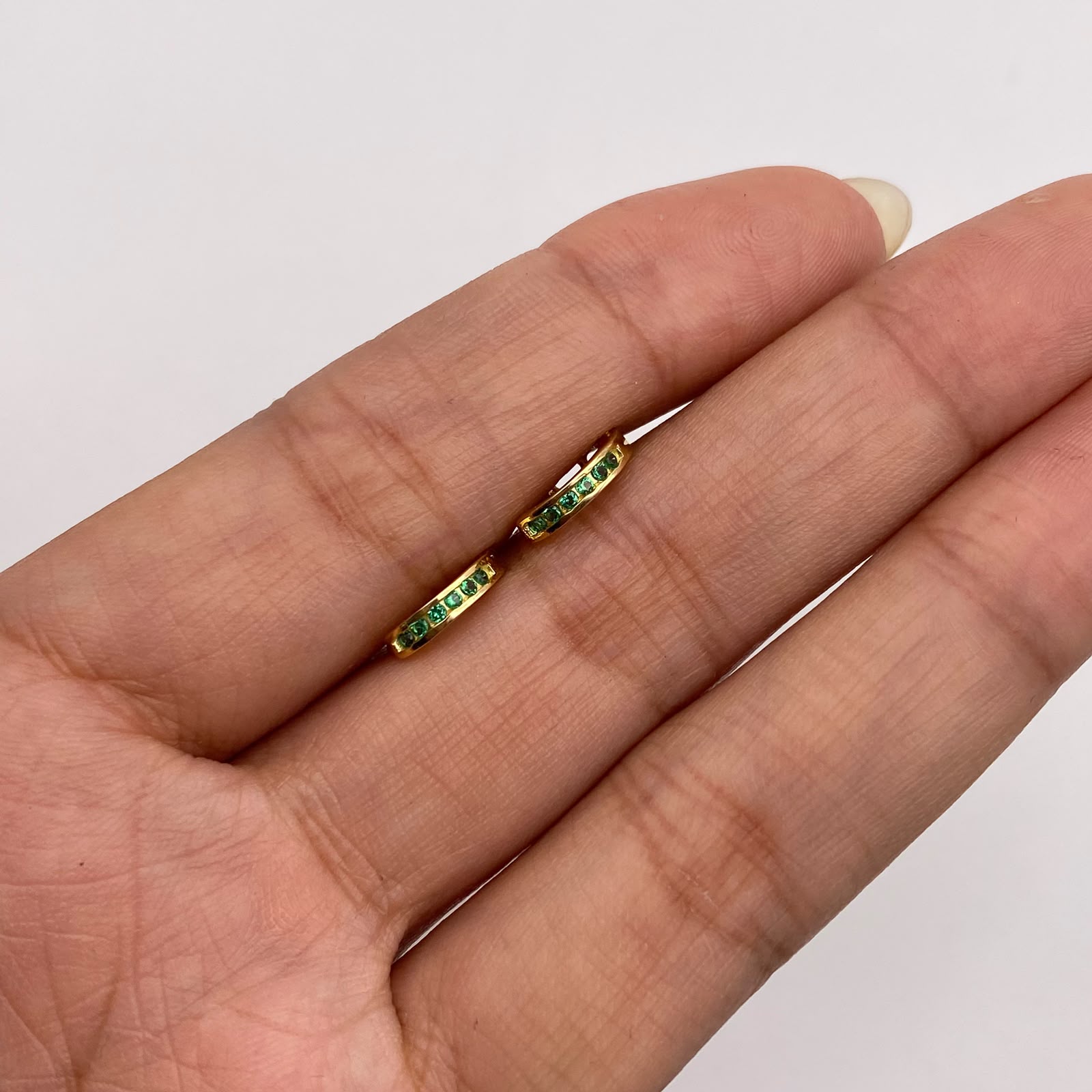 Candonga circones verdes Oro amarillo 18k 1,2 Gr / 1 Cm
