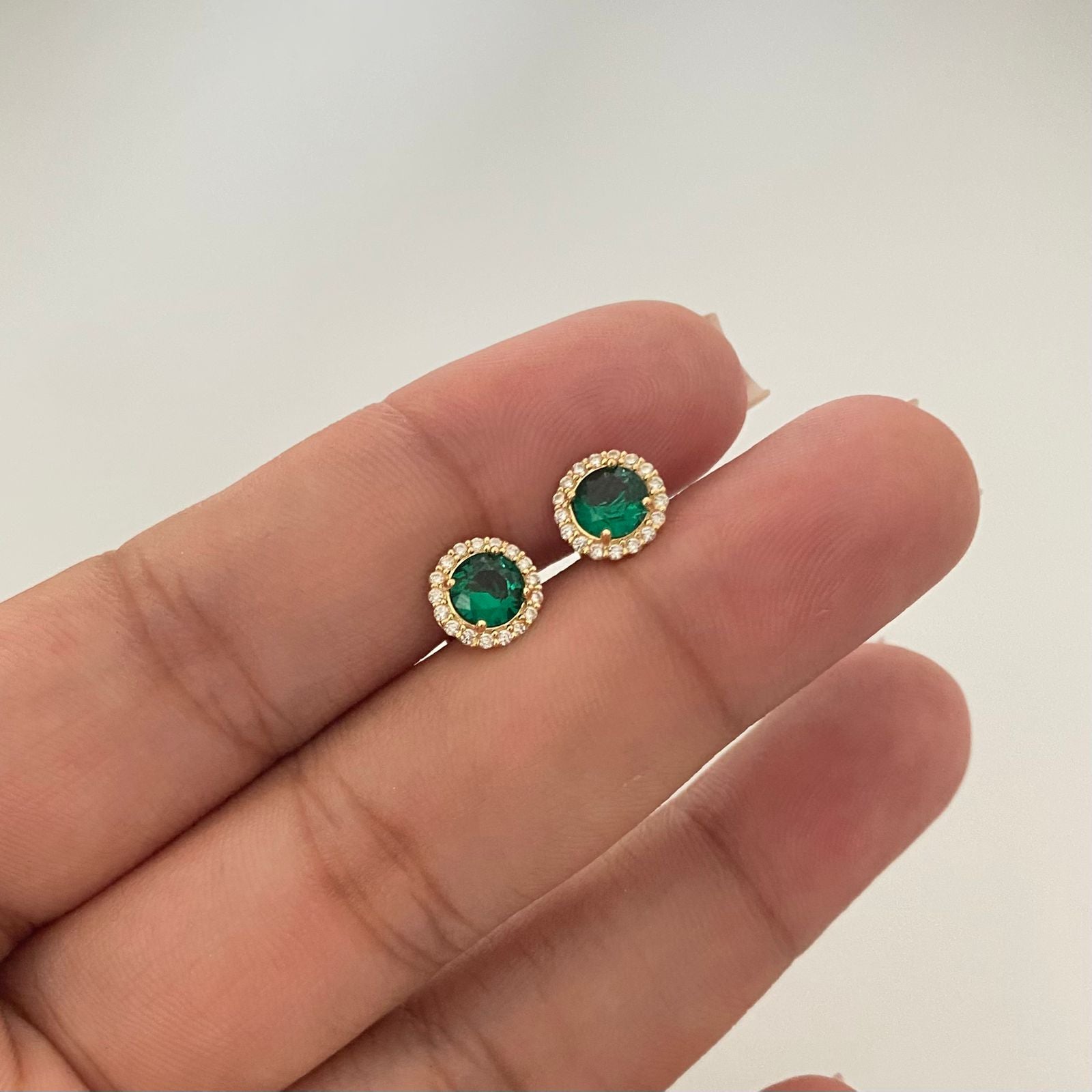 Topos fondo verde borde casting Oro amarillo 18k 1,35 Gr / 7,7 mm