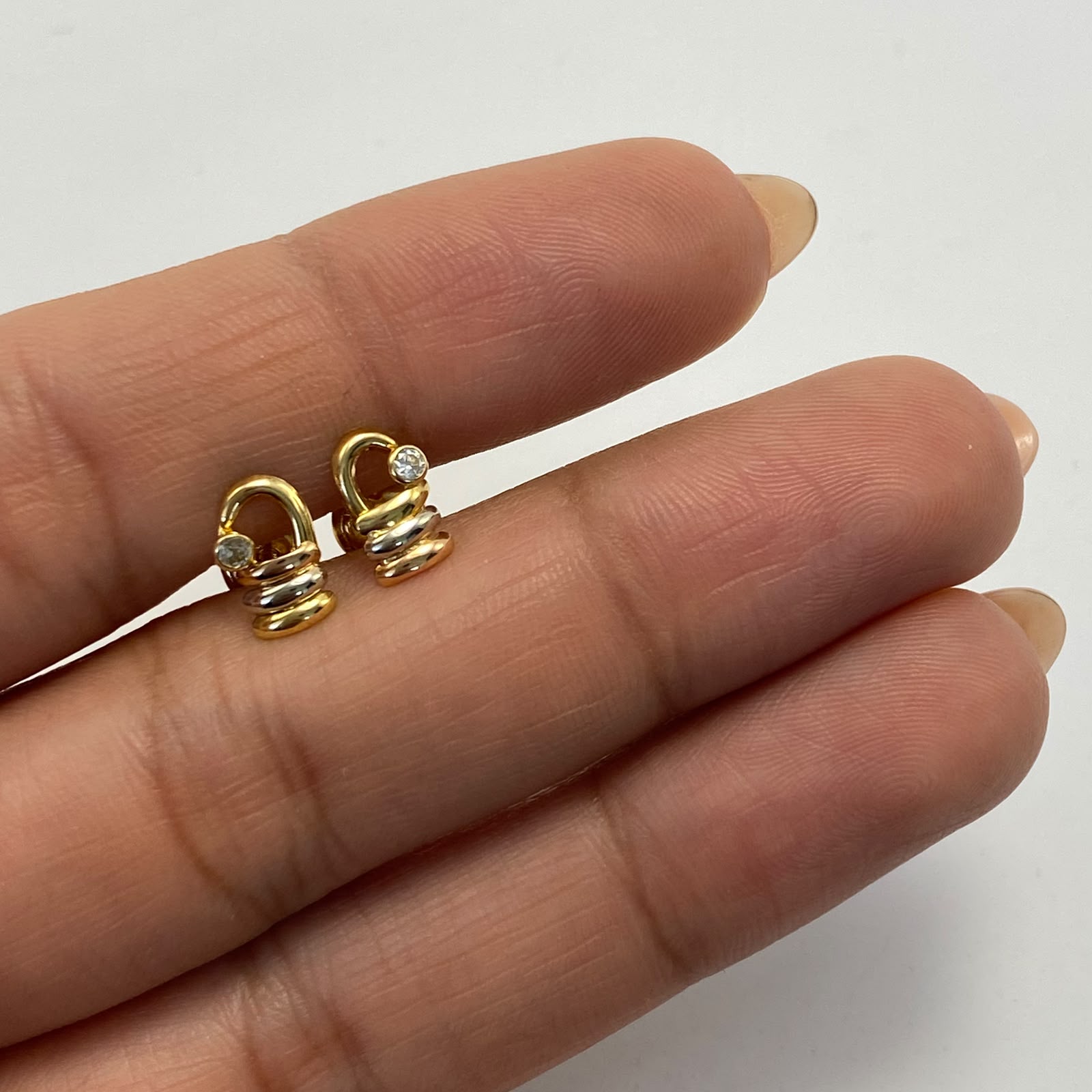 Topos Candado circon Tres oros 18k 0,85 Gr / 4,8 mm
