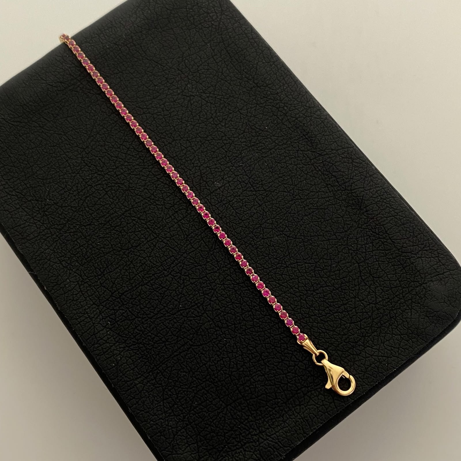 Pulso It Tennis Fucsia Oro amarillo 18k +6 / 1,85 Gr / 1,6 mm / 18,5 Cm