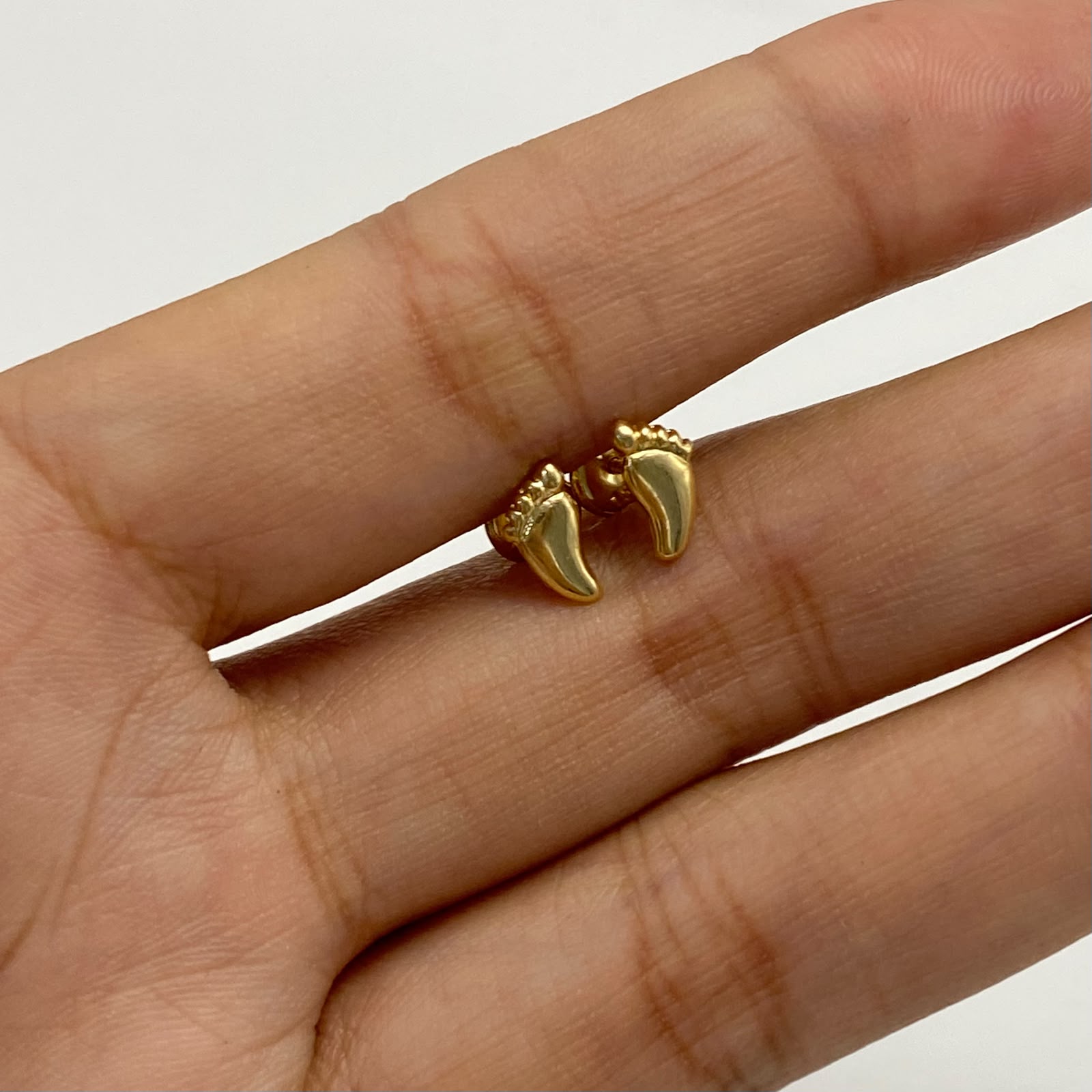 Topos pie Oro amarillo 18k 0,55 Gr / 3,9 mm
