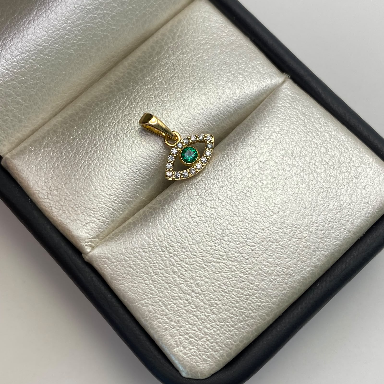 Dije Ojo turco circon verde Oro amarillo 18k 0,6 Gr / 10 mm / 1,2 Cm