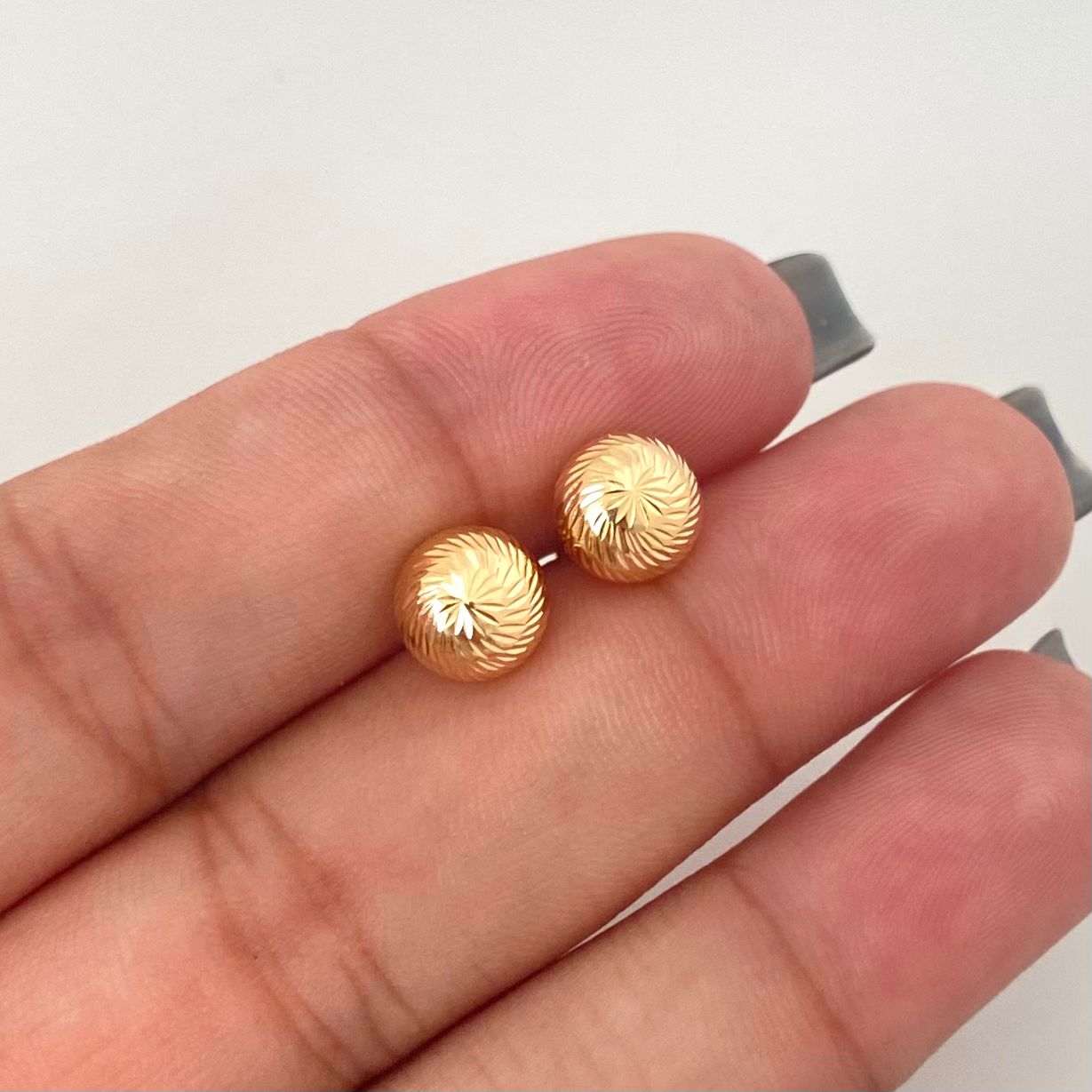 Topos bola diamantada Oro amarillo 18k 1,15 Gr / 8,0 mm