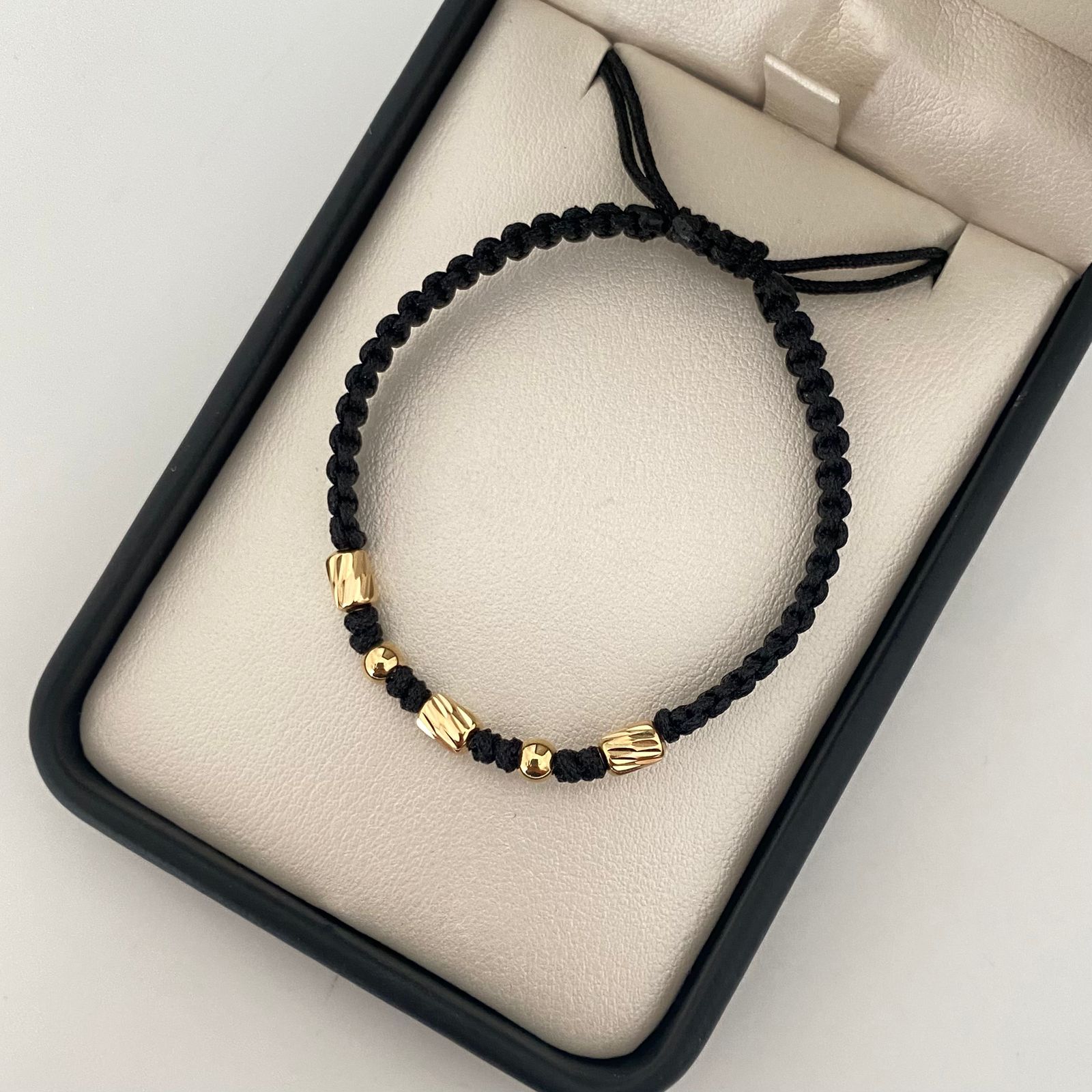 Pulsera tejida balines lisos #4 y cilindros diamantados #4 Oro amarillo 18k 0,70 Gr