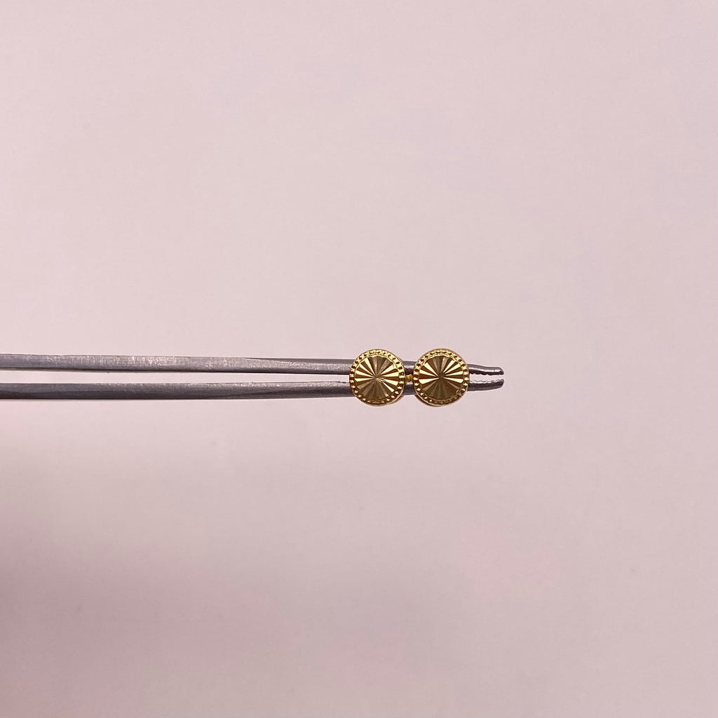 Topos circulo diamantado Oro amarillo 18k 0,55 Gr / 6 mm