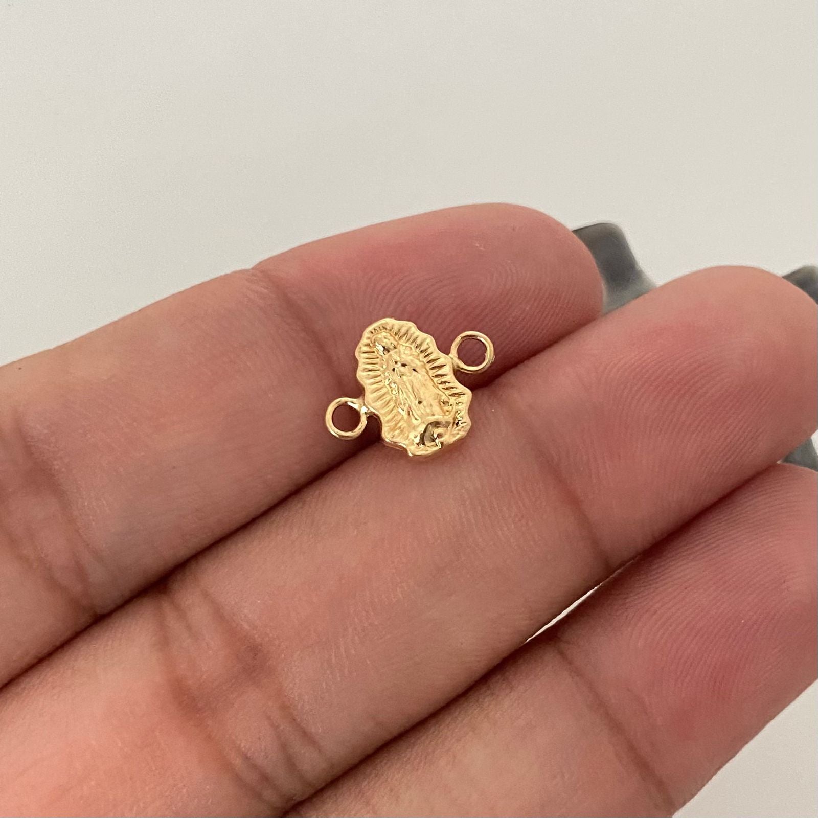 Herraje silueta virgen guadalupe Oro amarillo 18k 0,4 Gr / 1,2 Cm