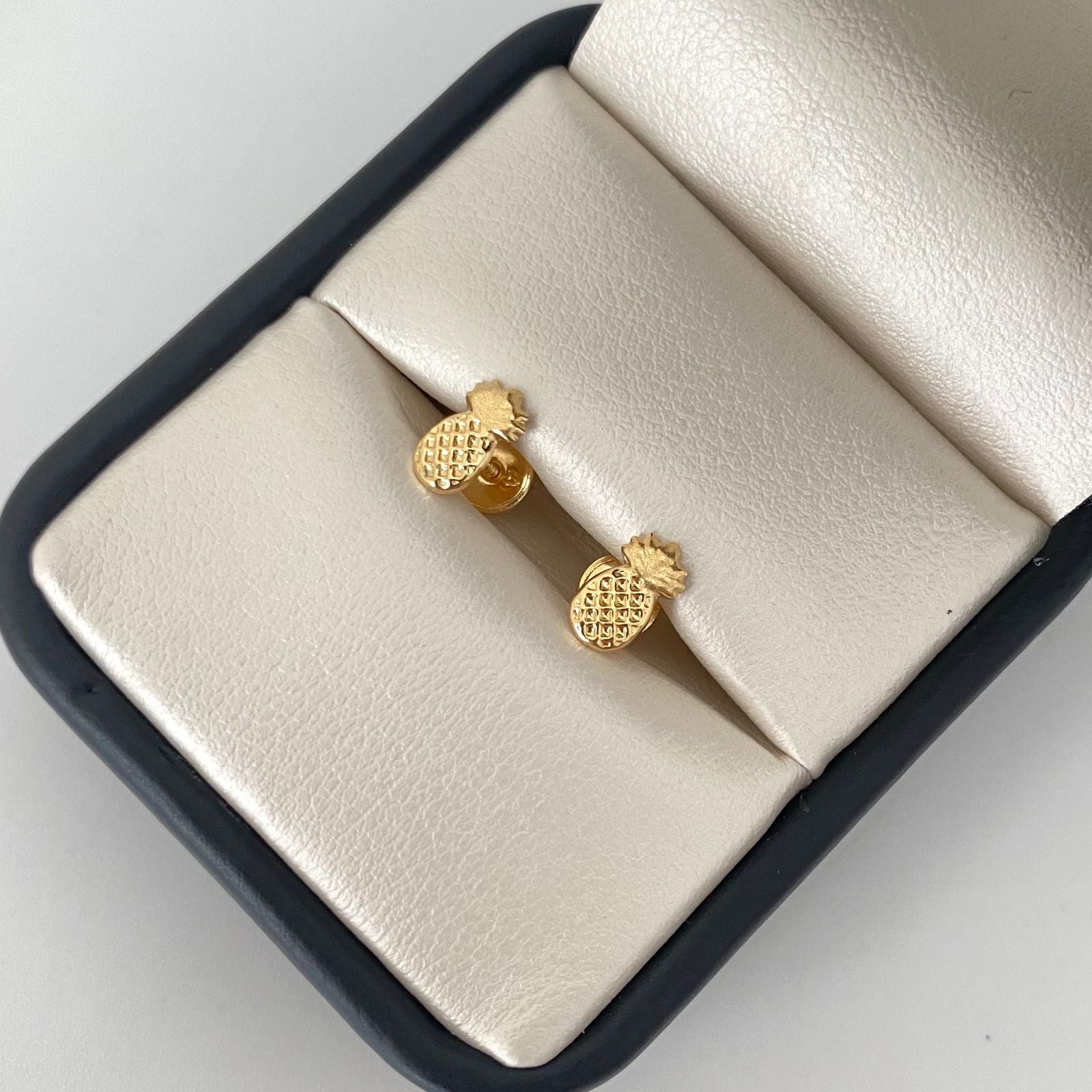 Topos piña Oro amarillo 18k 0,6 Gr / 4,4 mm